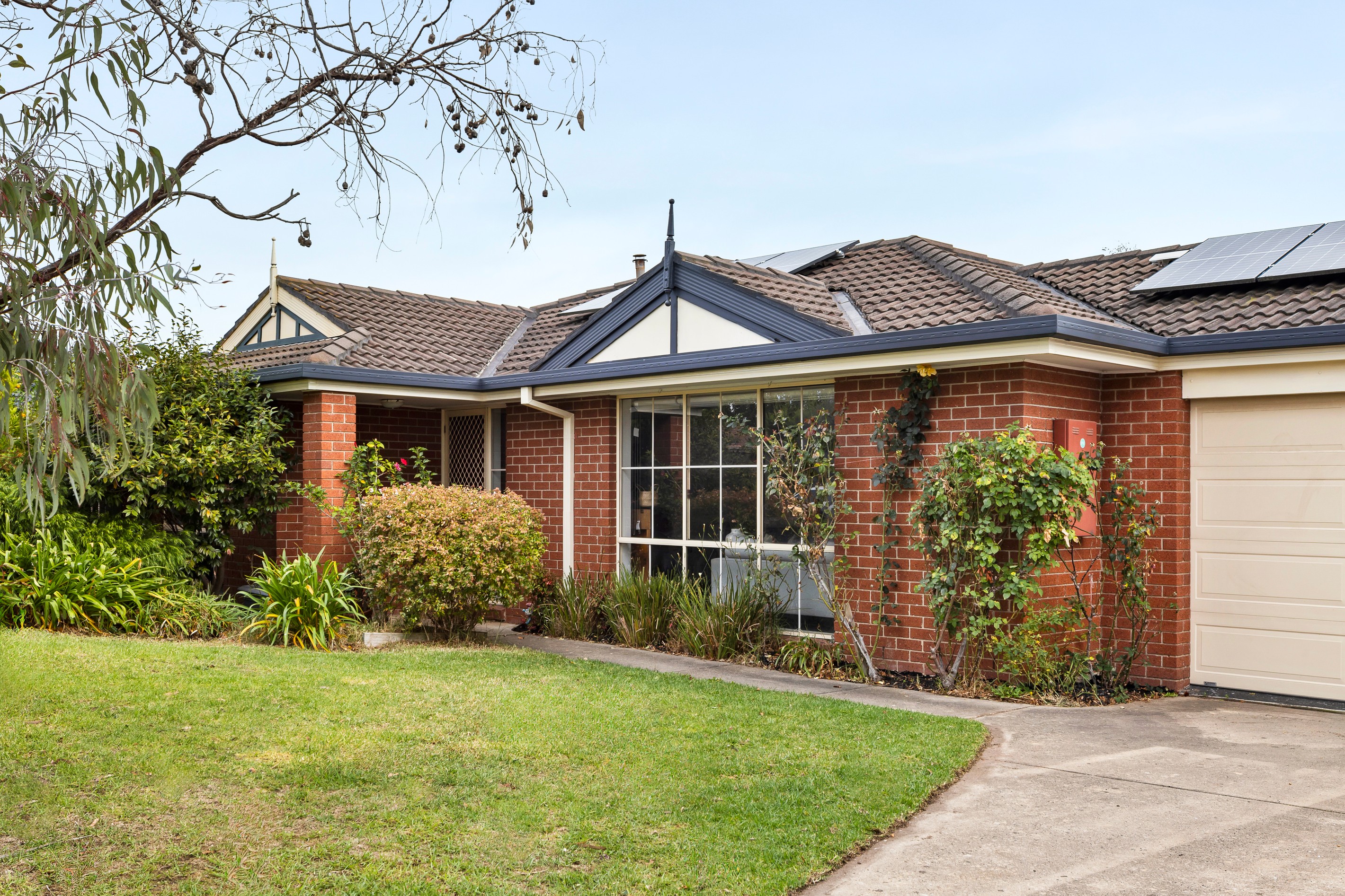 68 Ellinbank Crescent, Mornington, VIC 3931