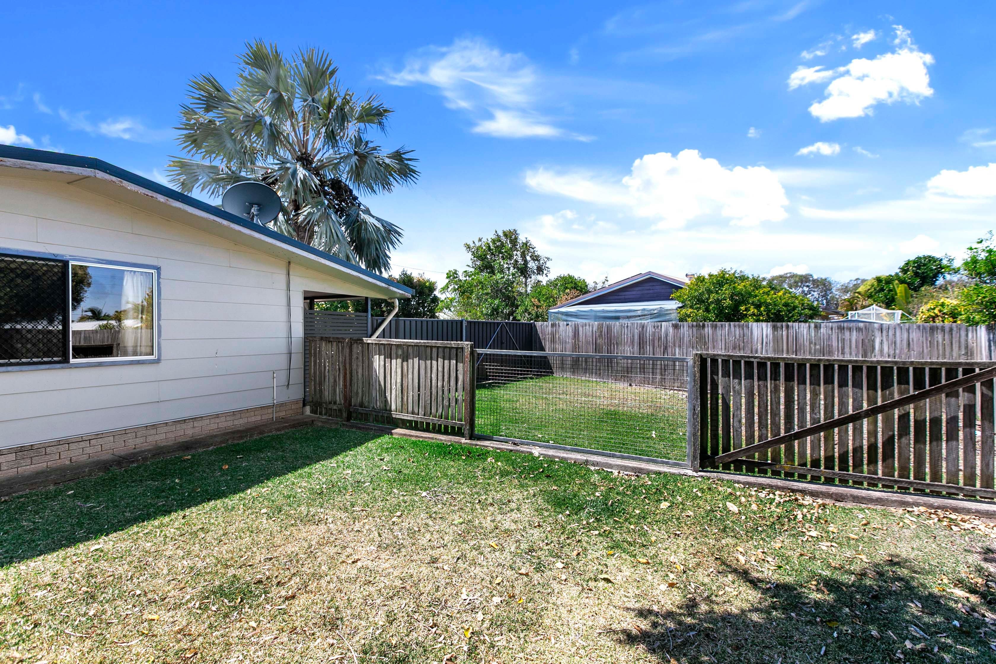11 Sunset Crescent — photo 15 of 19