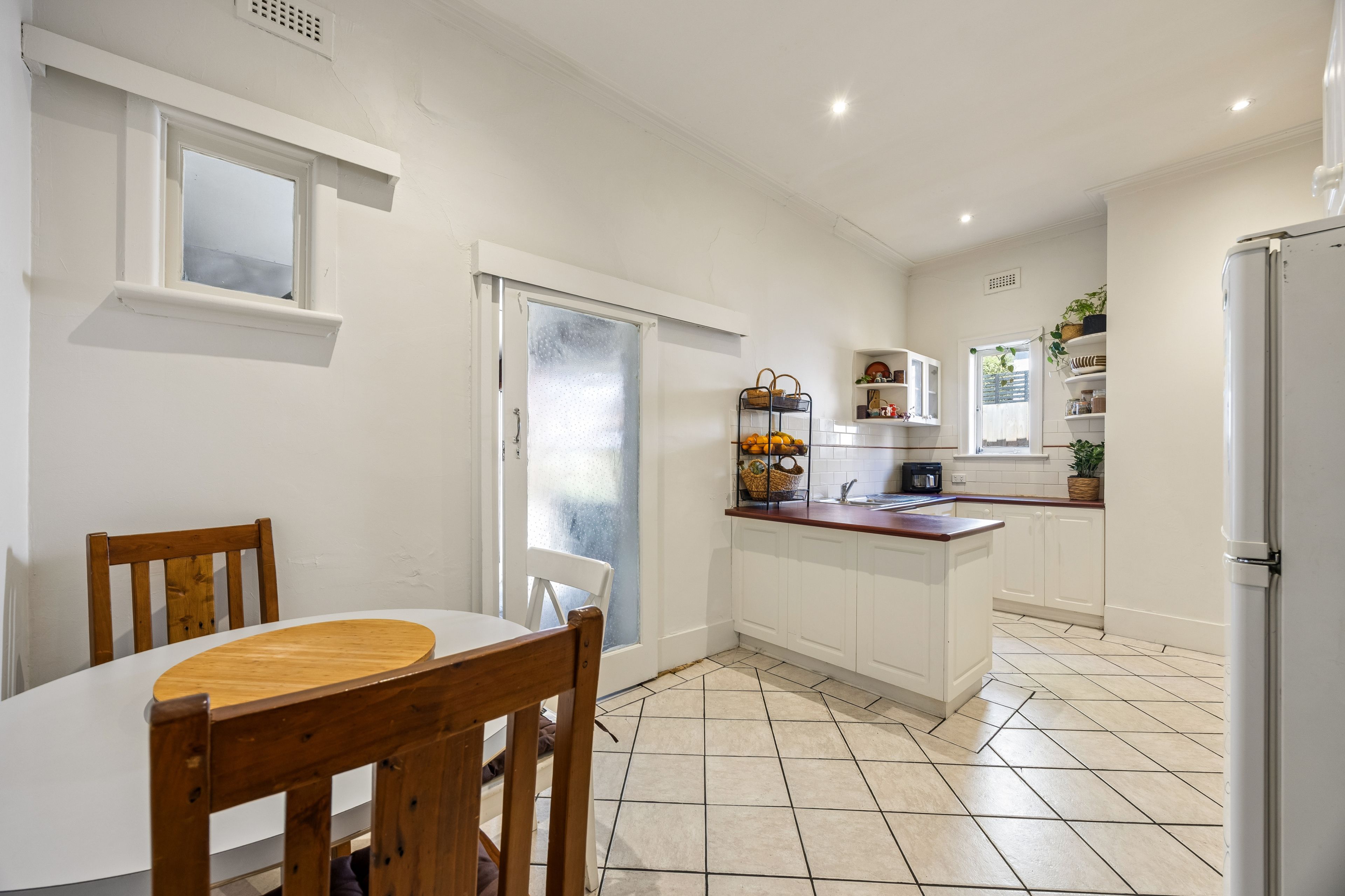 126 Mitford Street — photo 8 of 13