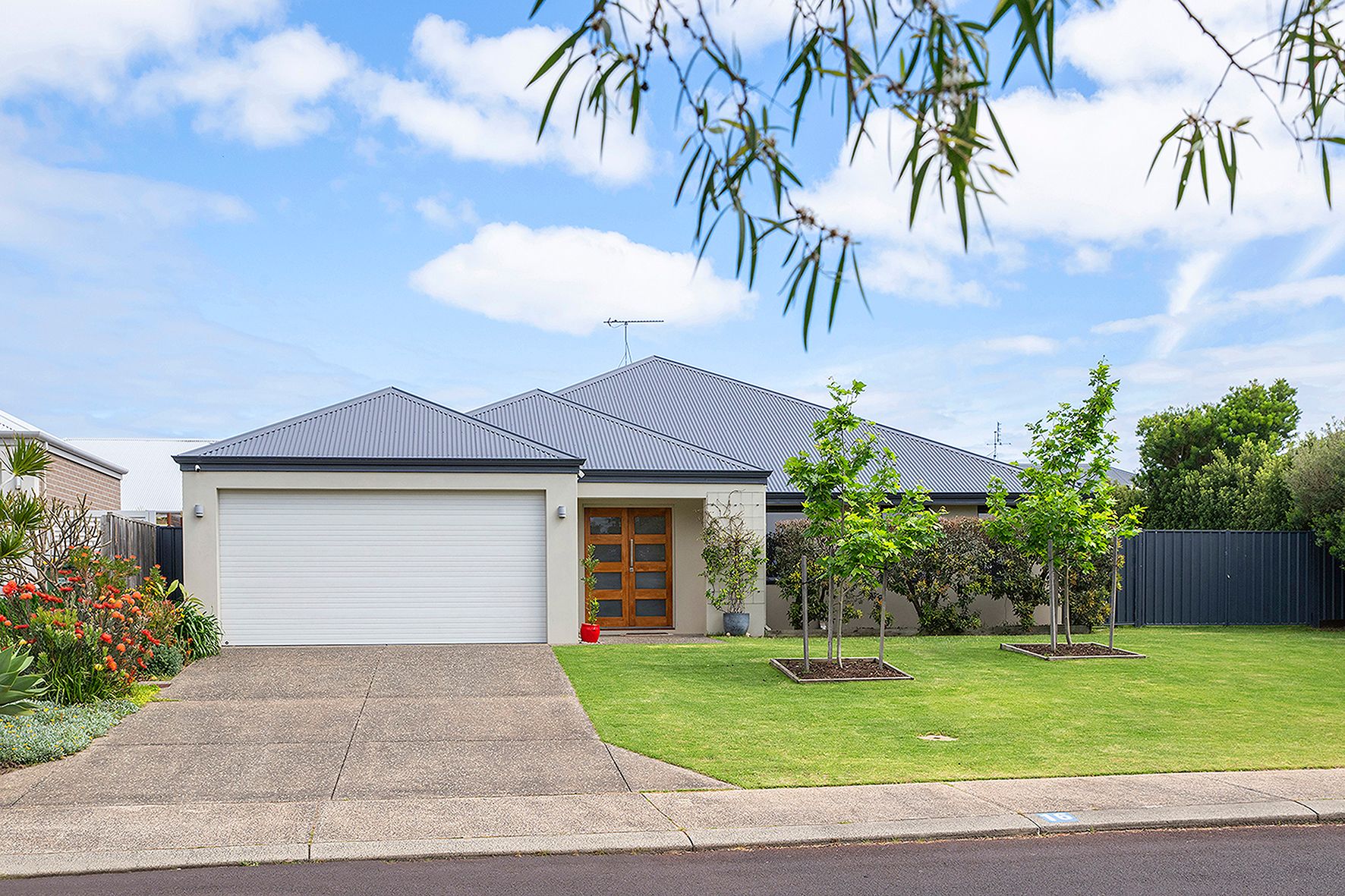 16 Butterworth Springs Avenue, Dunsborough, WA 6281