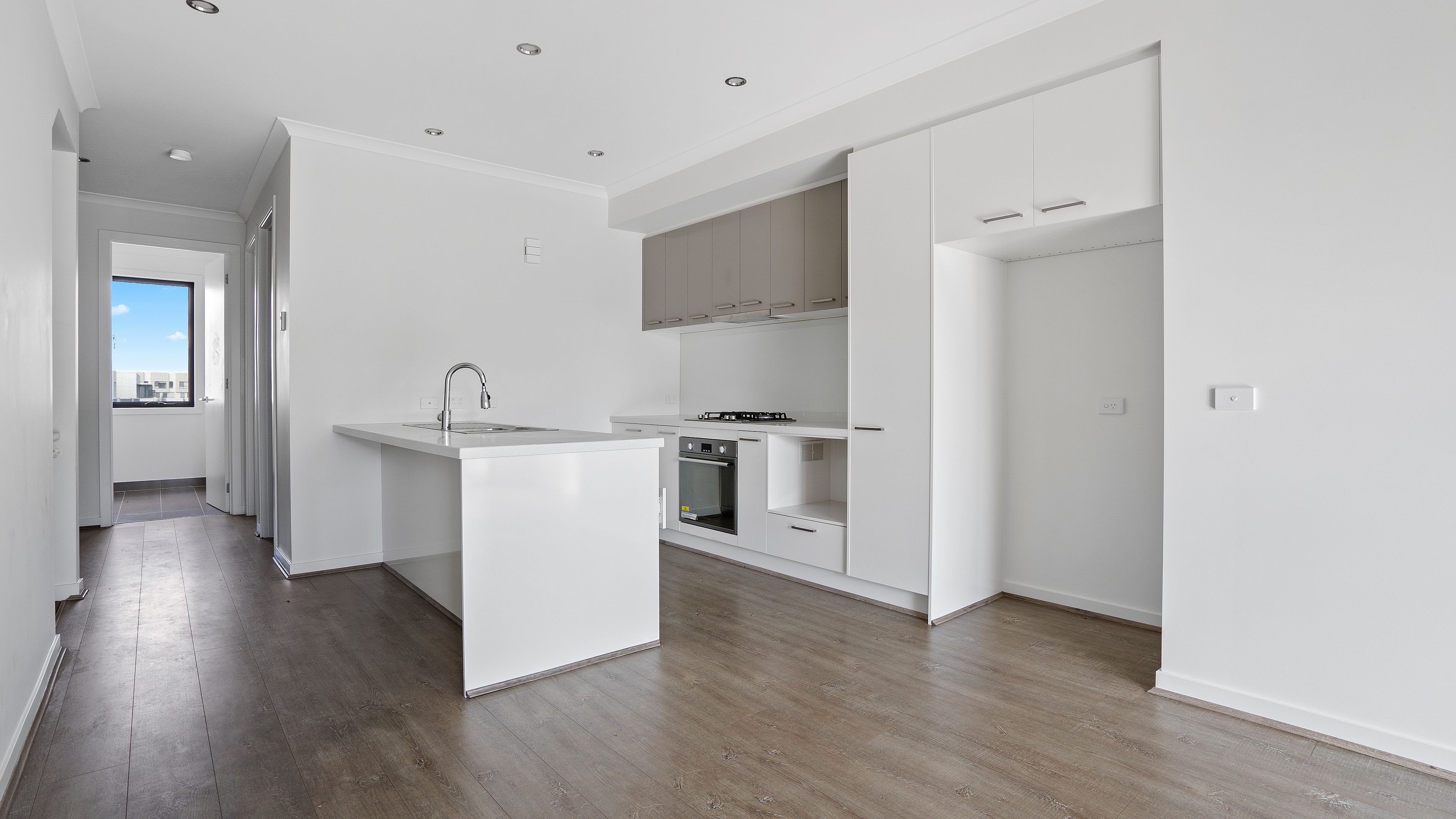 48 Quarter Circuit, Springvale, VIC 3171