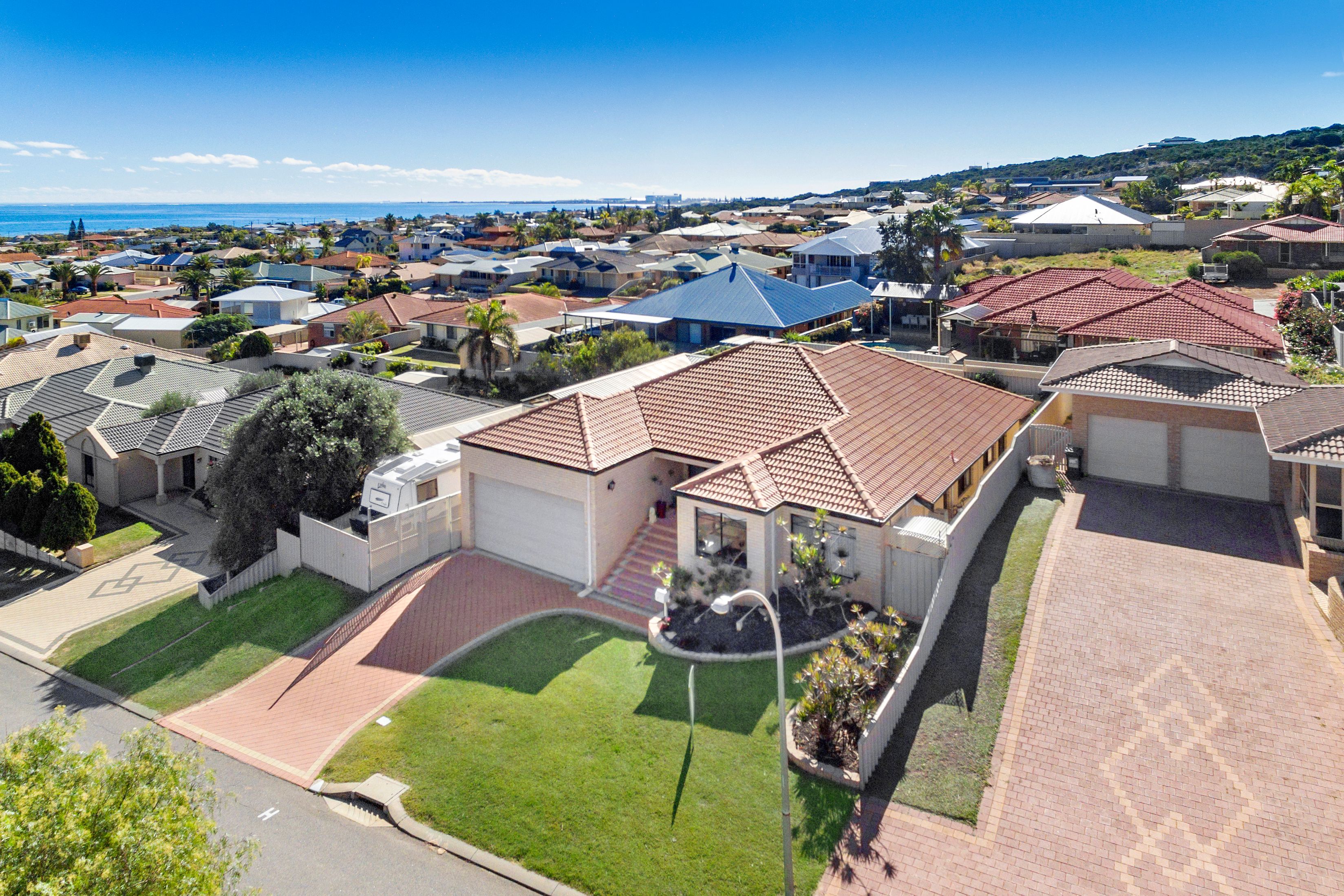 9 Conch Rise, Wandina, WA 6530