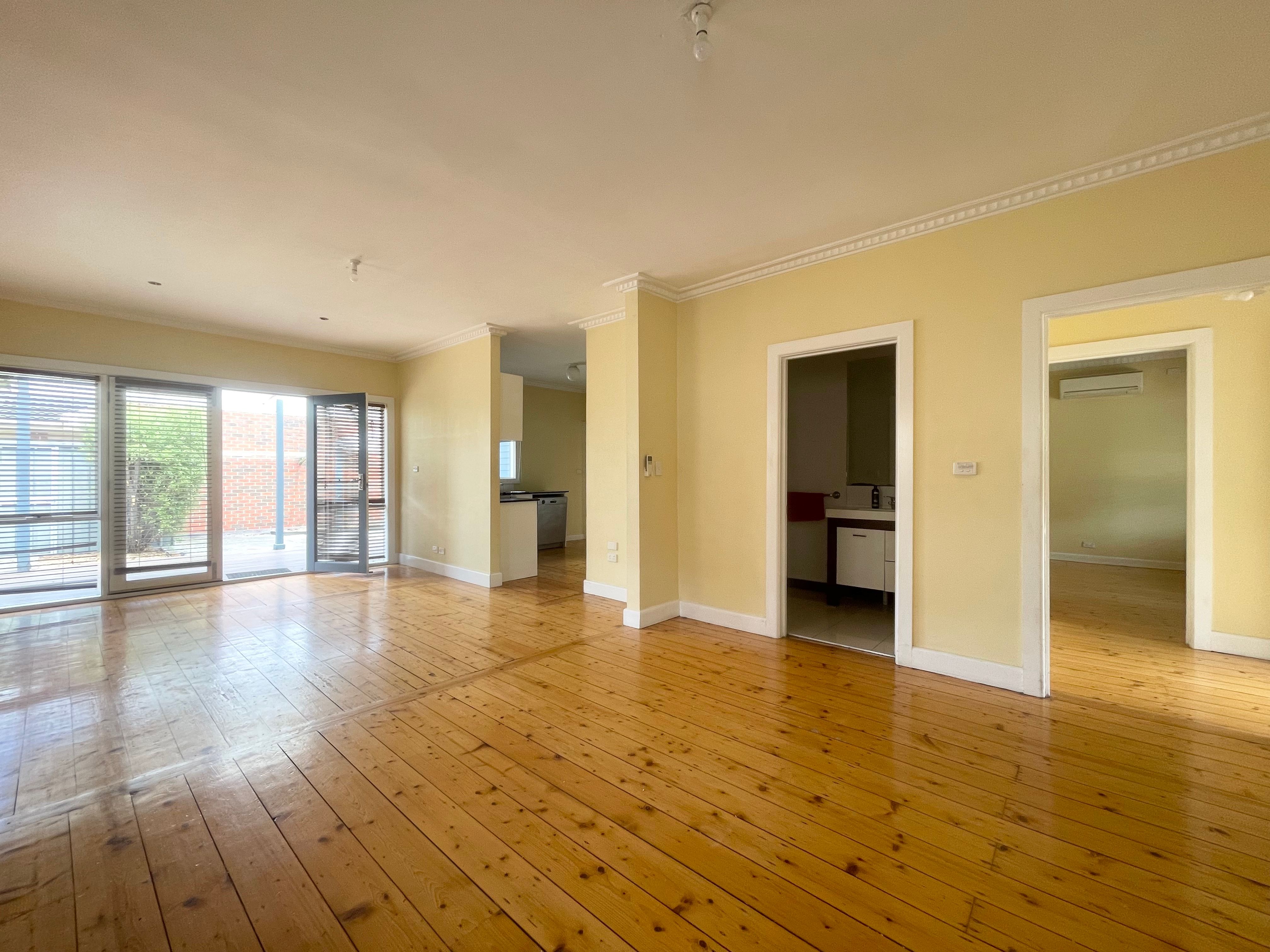 1/112 Haughton Road, Oakleigh, VIC 3166