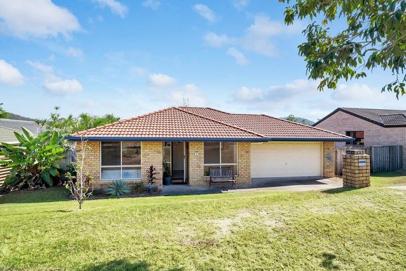 9 Maui Crescent, Oxenford QLD 4210