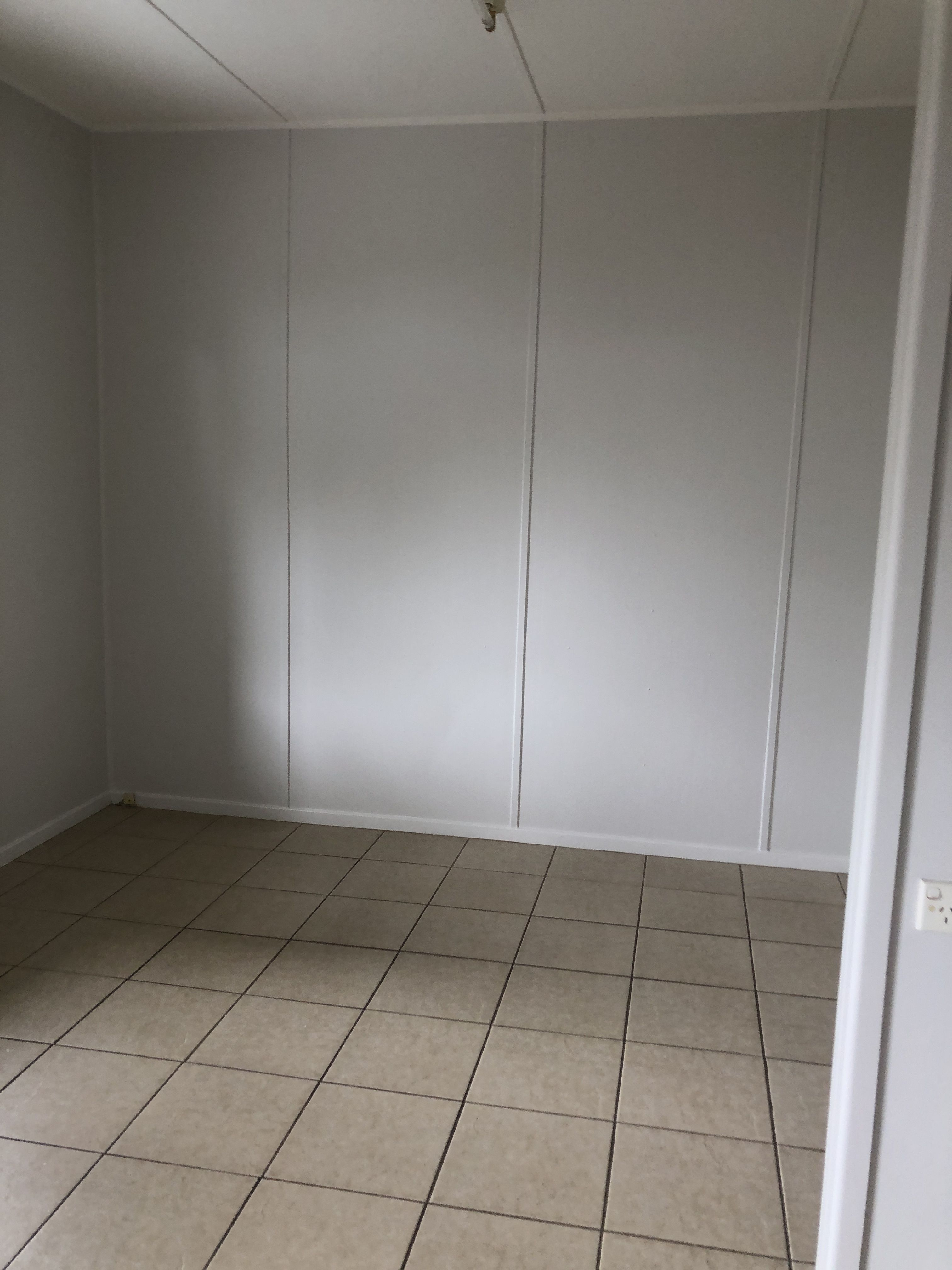 unit 2/42 Tina Street — photo 8 of 10