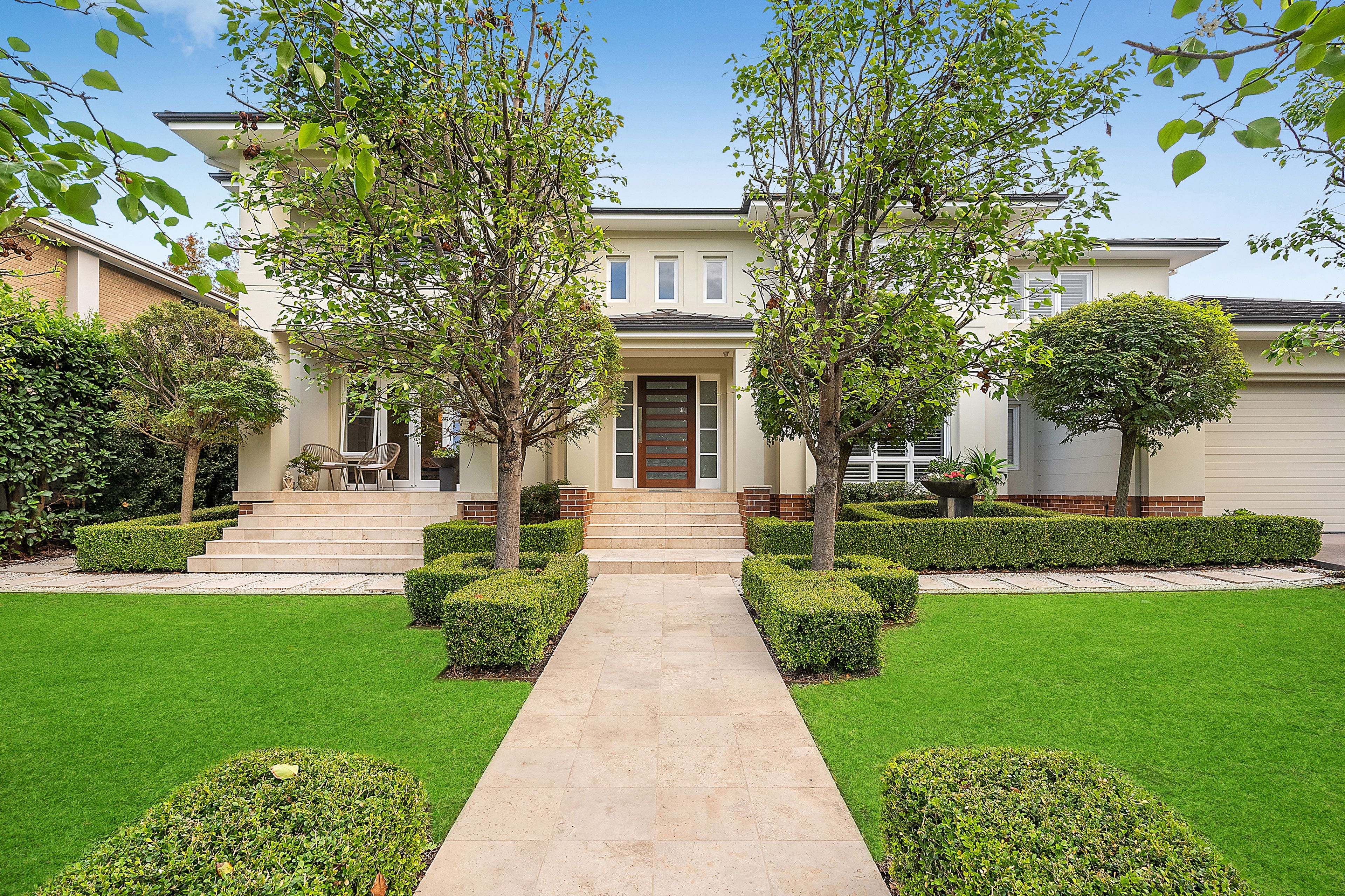 26 Mungarra Avenue, St Ives, NSW 2075
