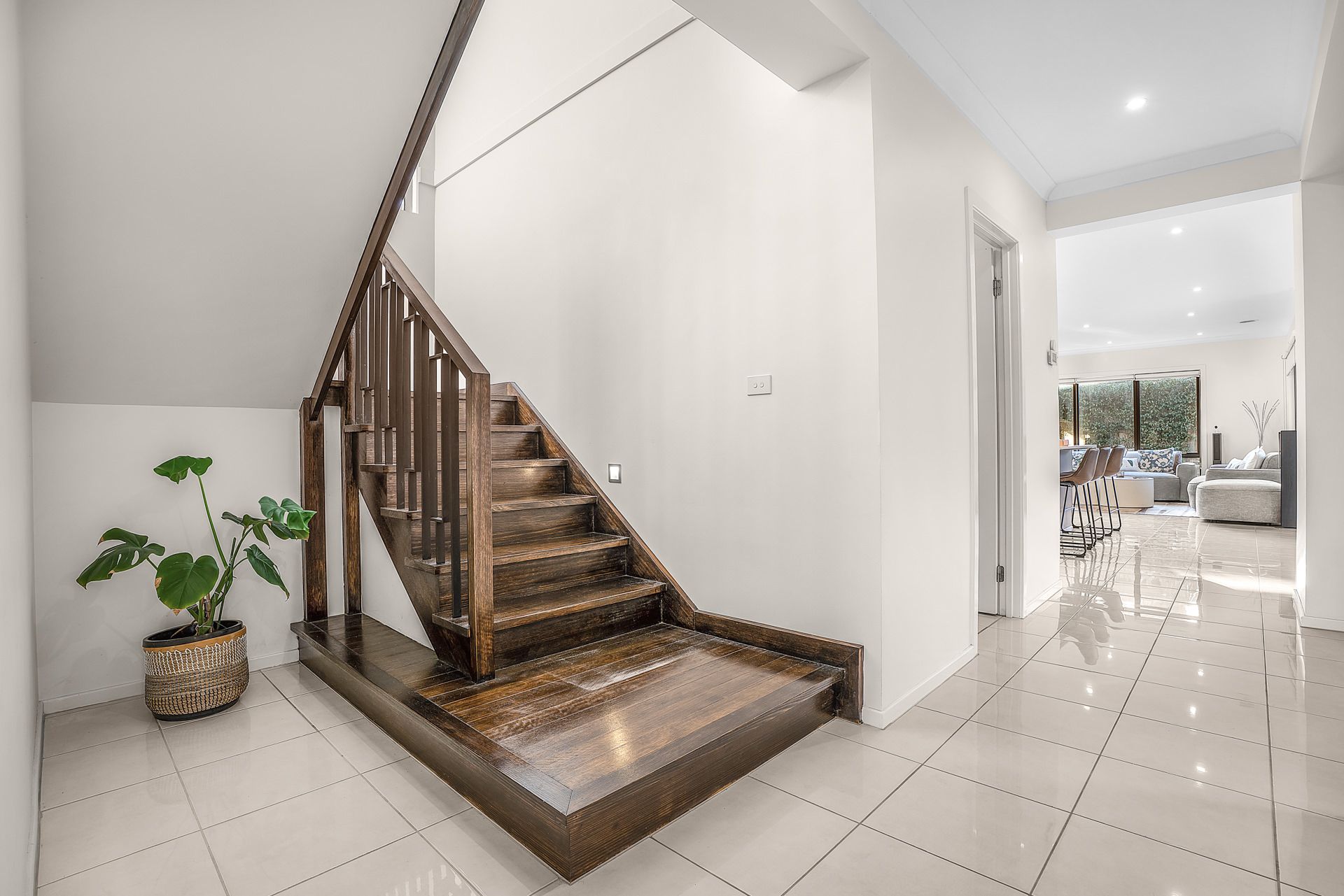 17 Strettle Crescent, Cranbourne North, VIC 3977