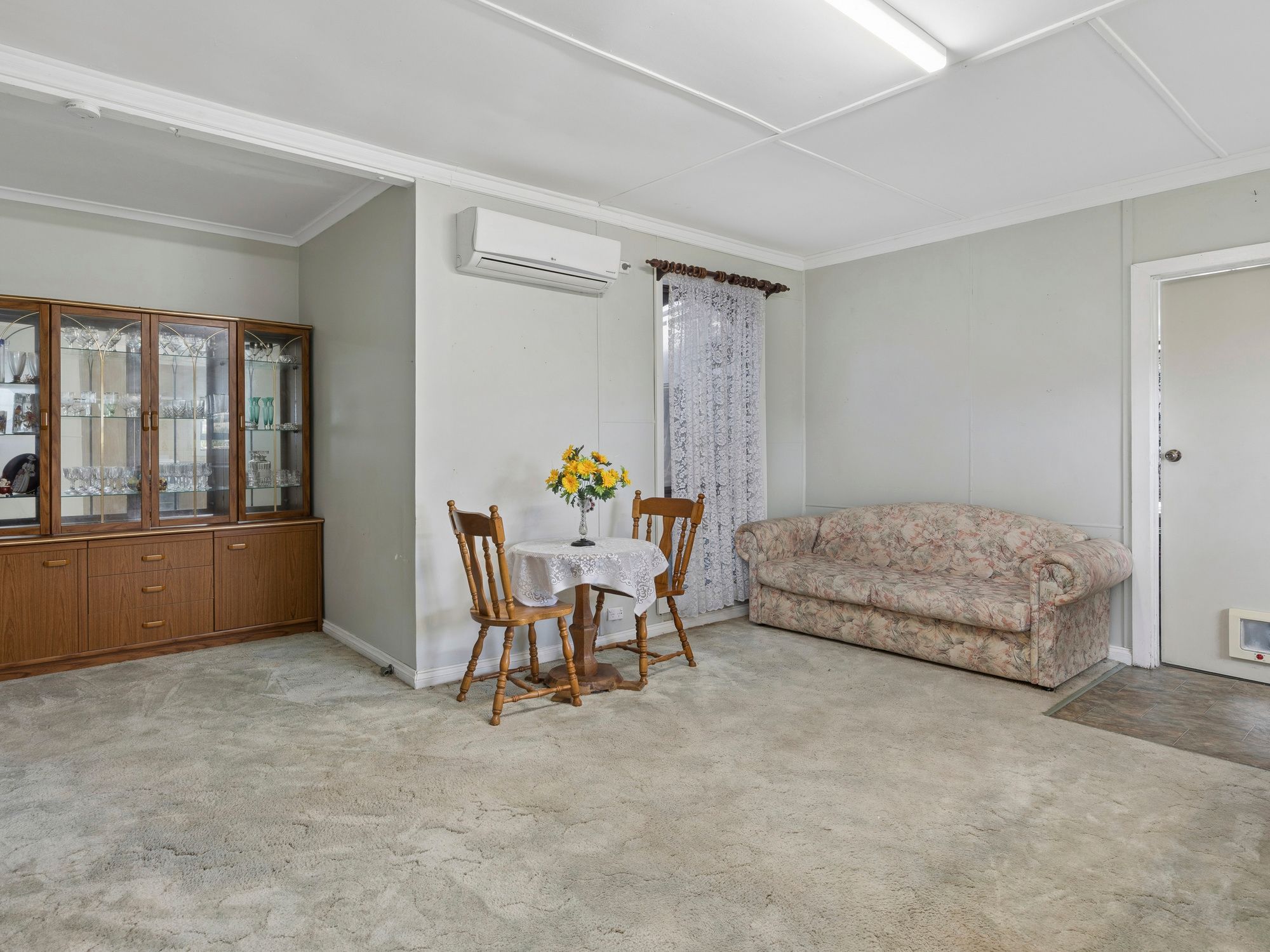 6 Hospital Road — photo 8 of 16