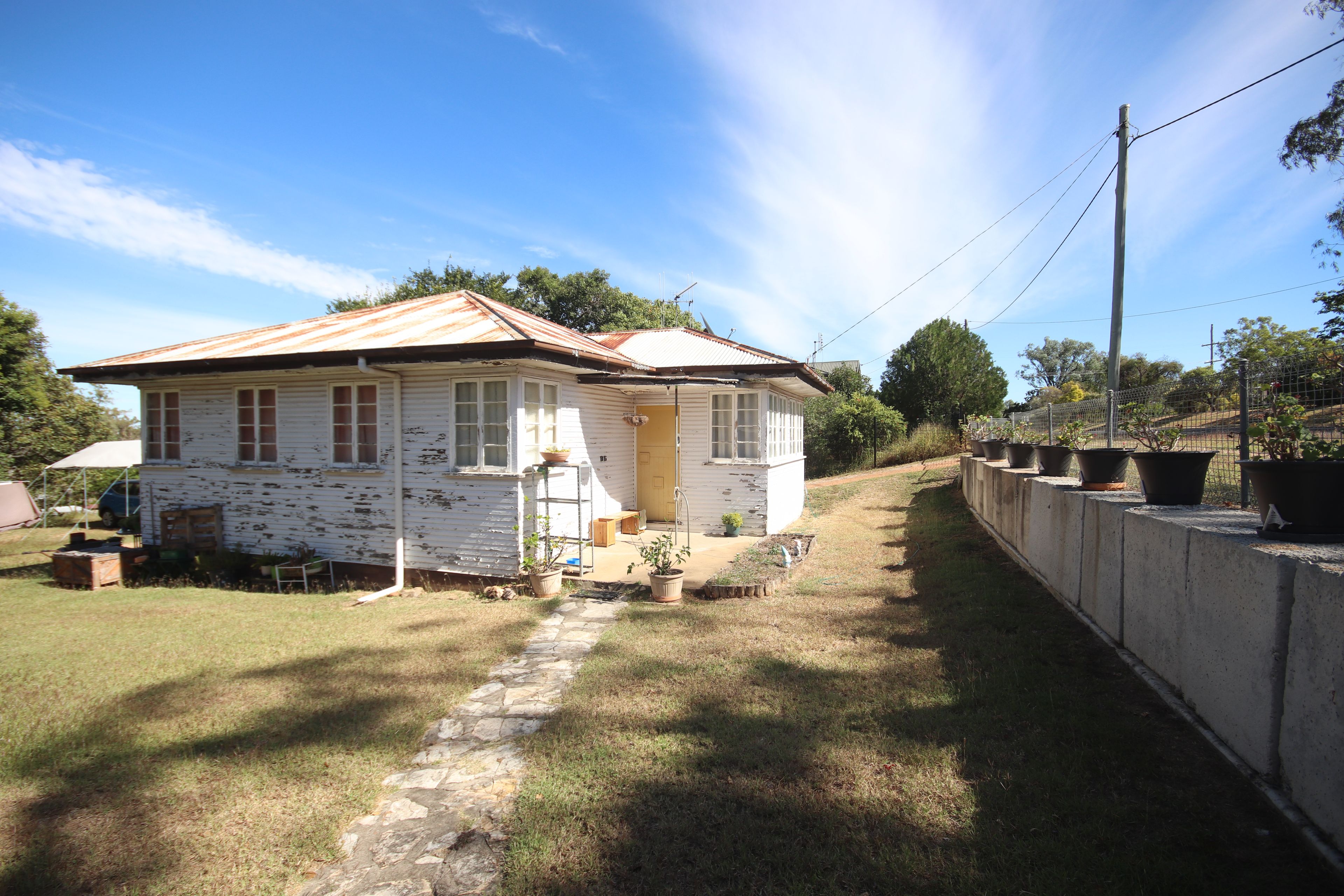 86 Lyons Street — photo from Ray White Mundubbera