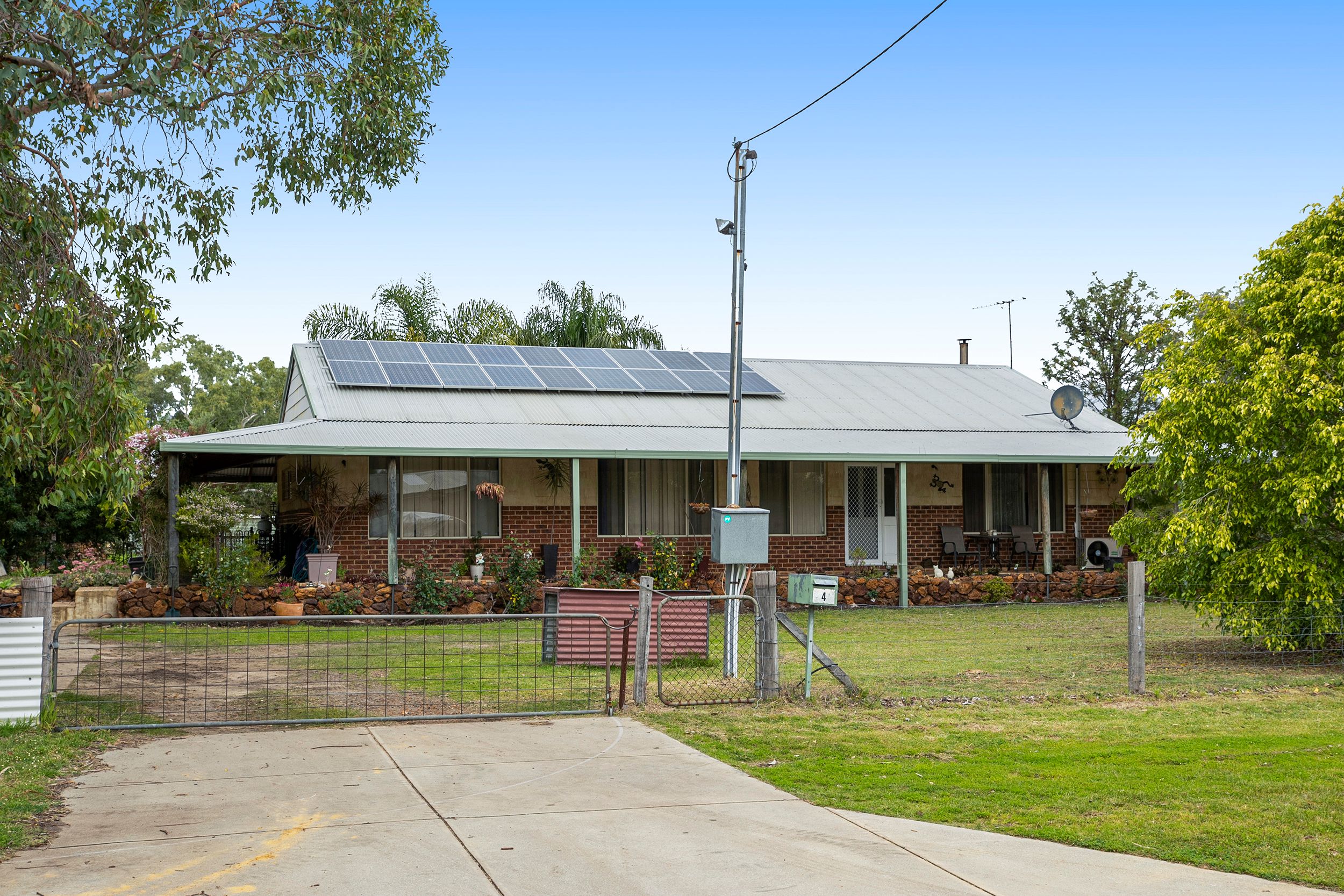 4 Deanhead Street, Bullsbrook WA 6084