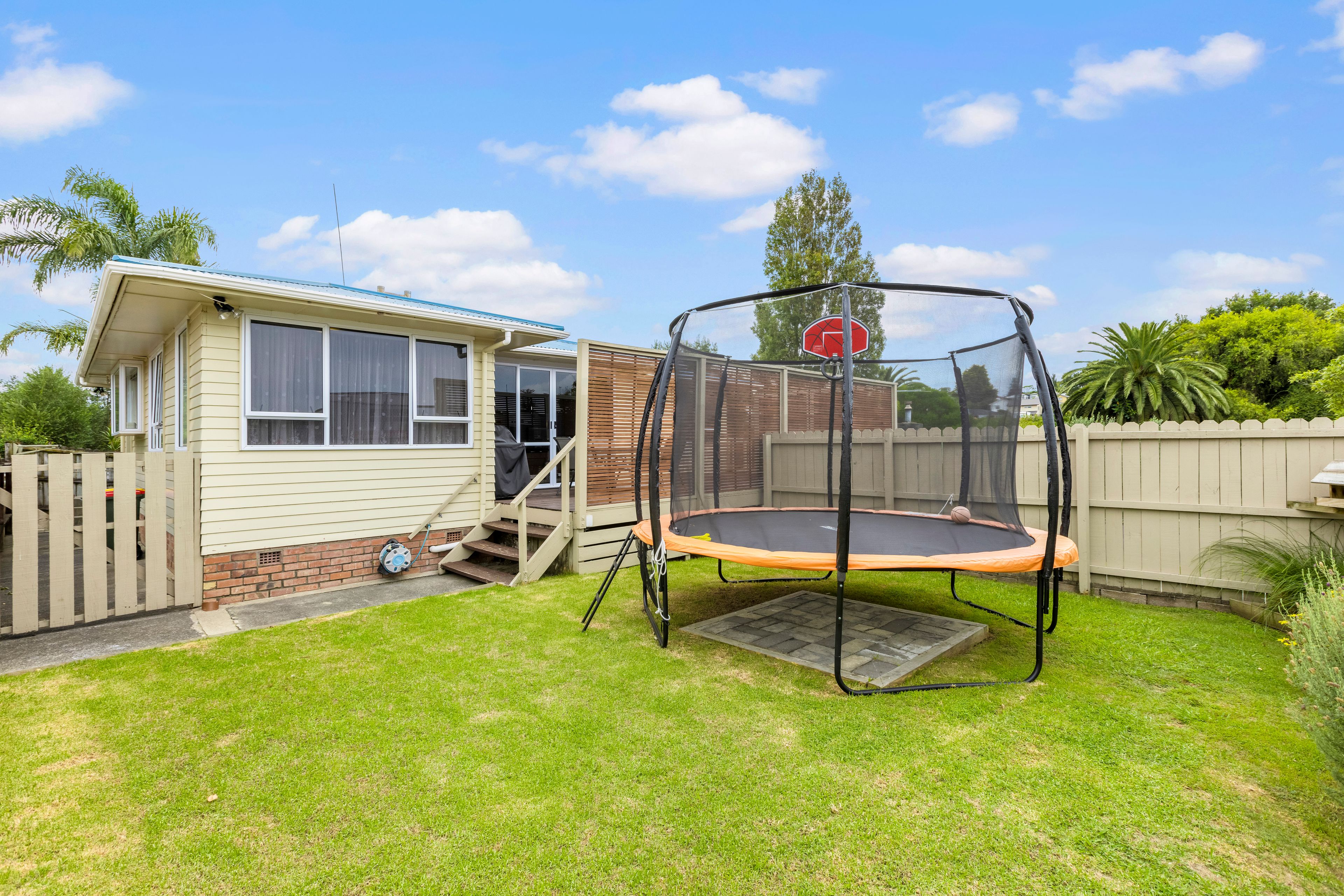 74 Union Road, Howick, Manukau City