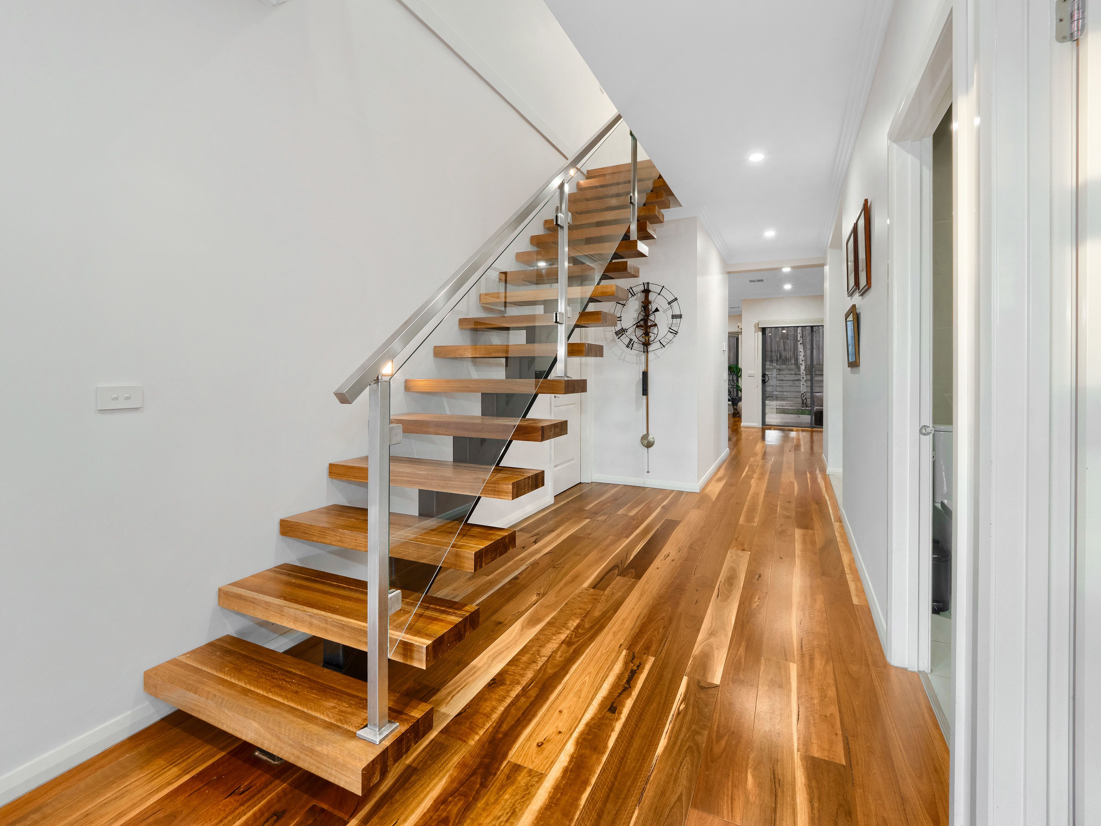 20 Espie Court — photo 15 of 30