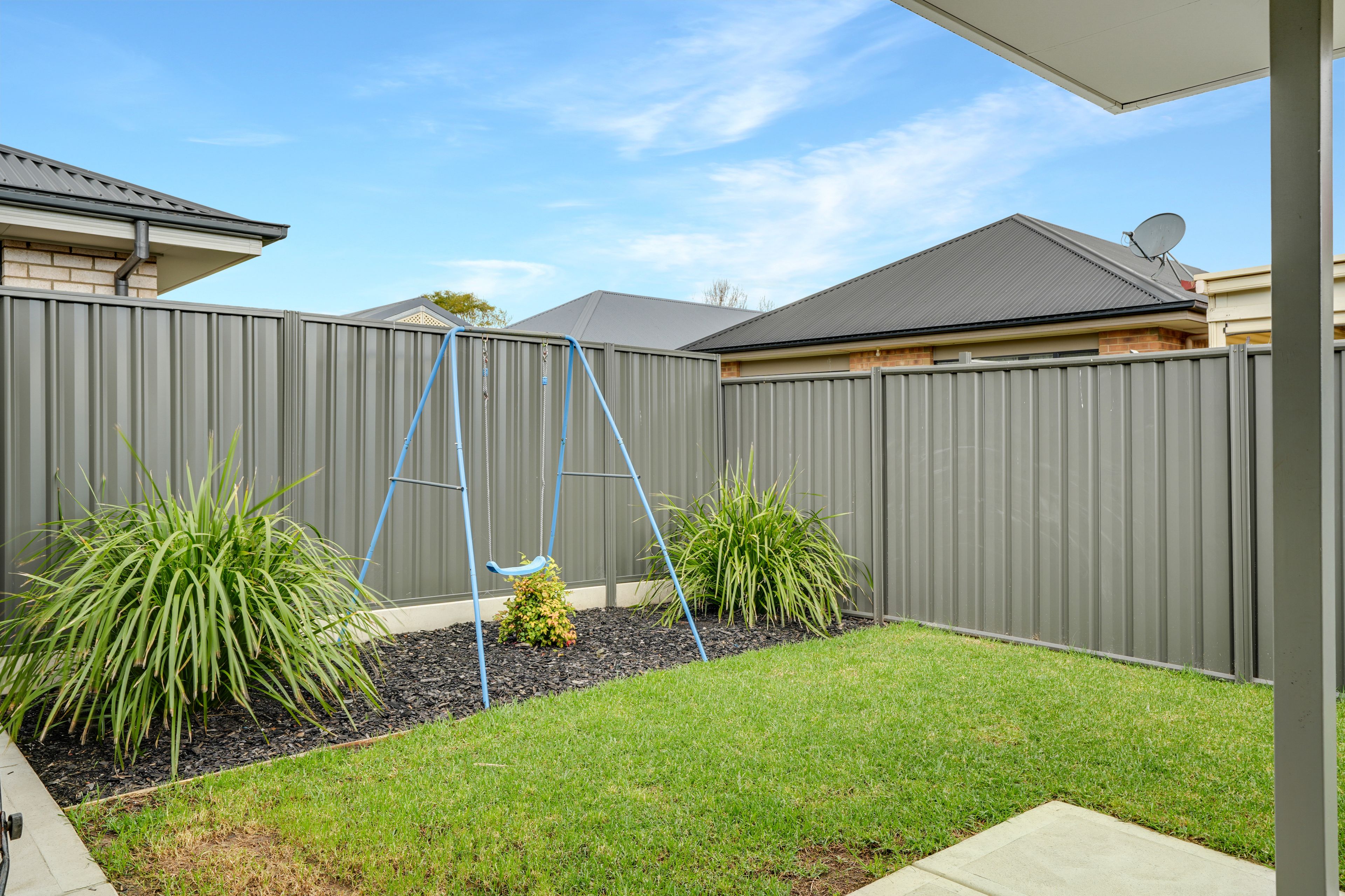 25 Hollow Drive — photo 13 of 13