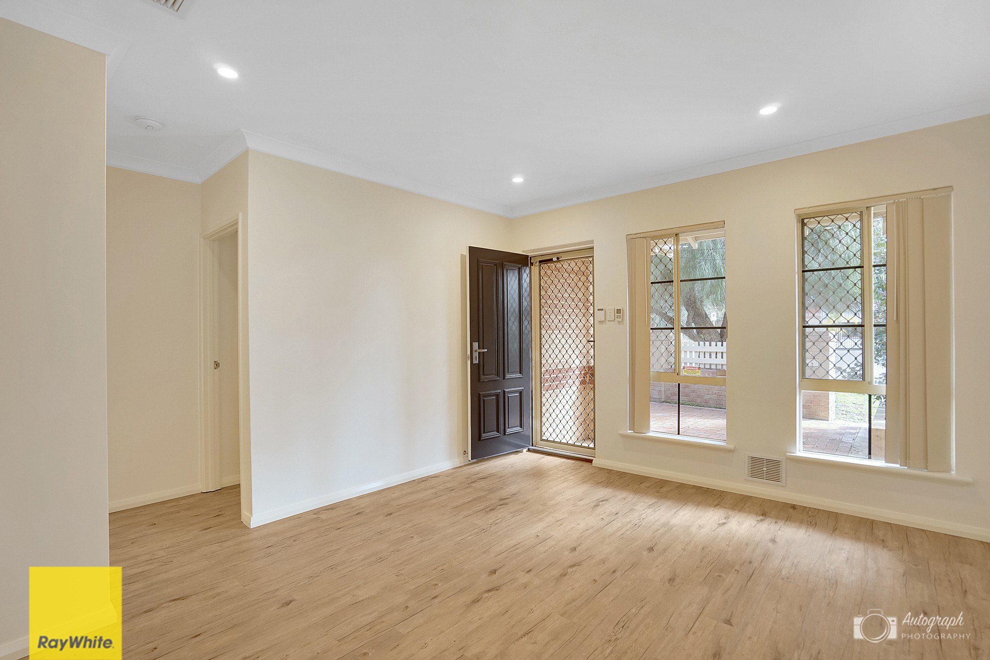1/72 Grindleford Drive, Balcatta, WA 6021