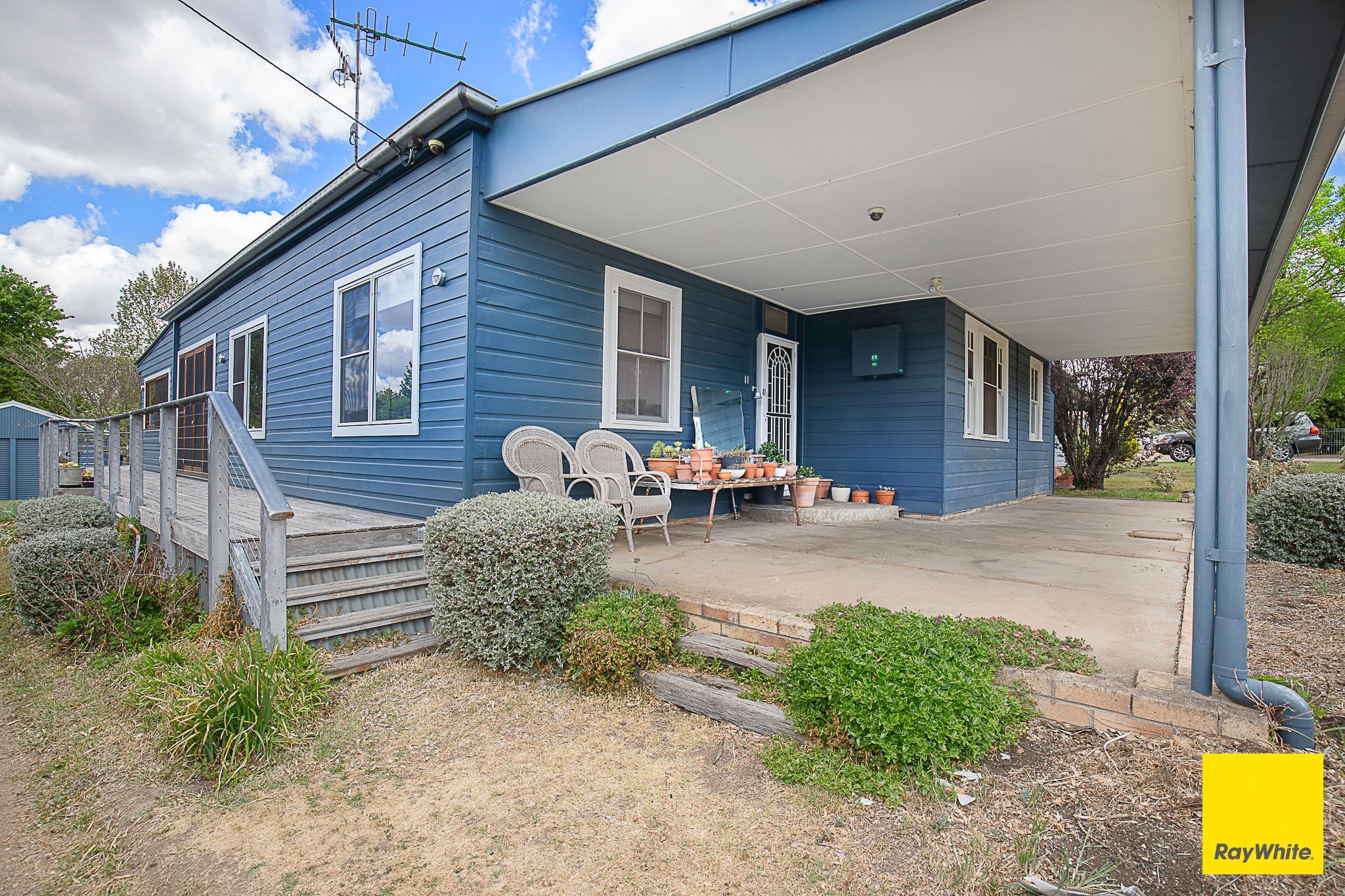 11 Canambe Street — photo 12 of 15