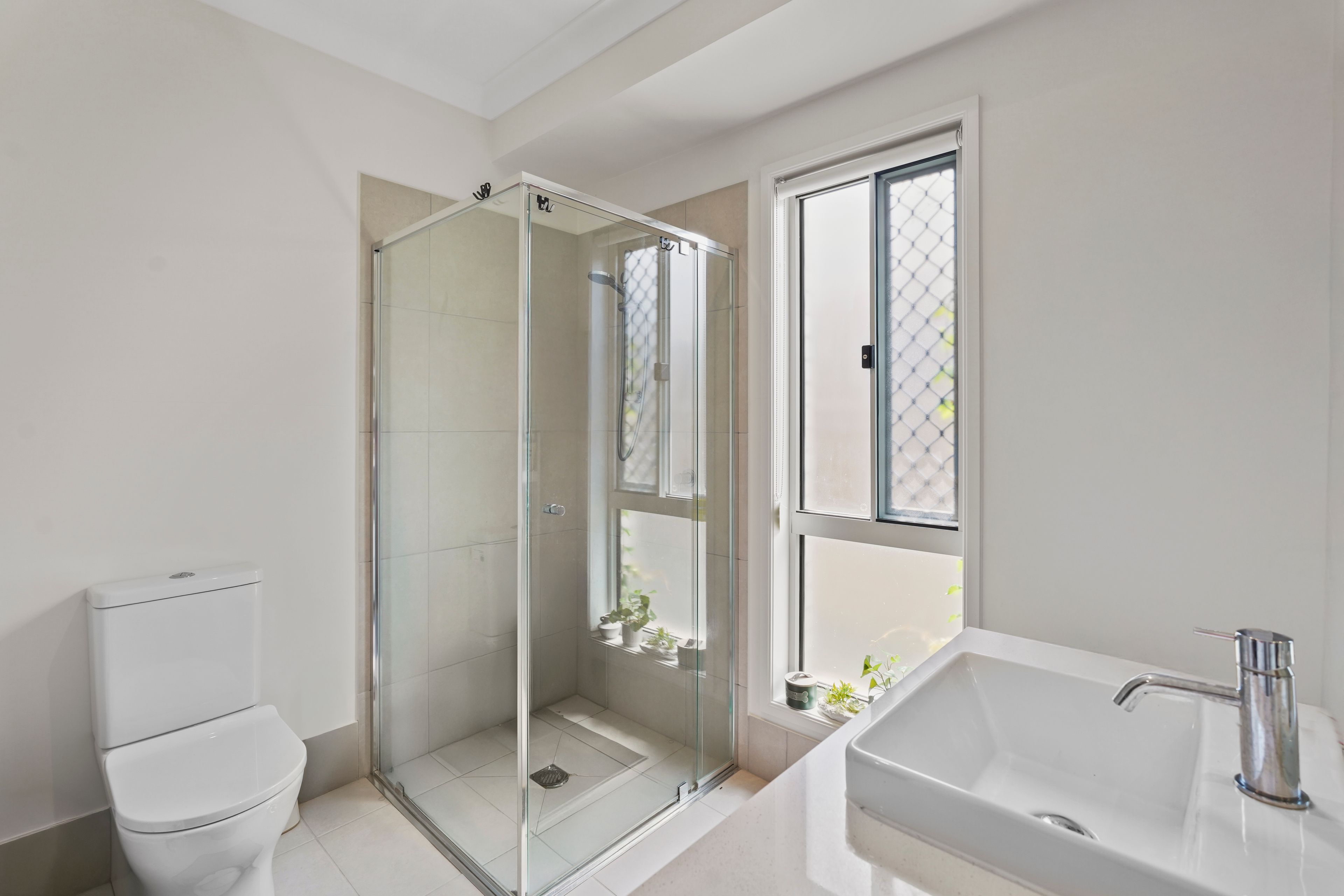 16 Elm Avenue — photo 15 of 18