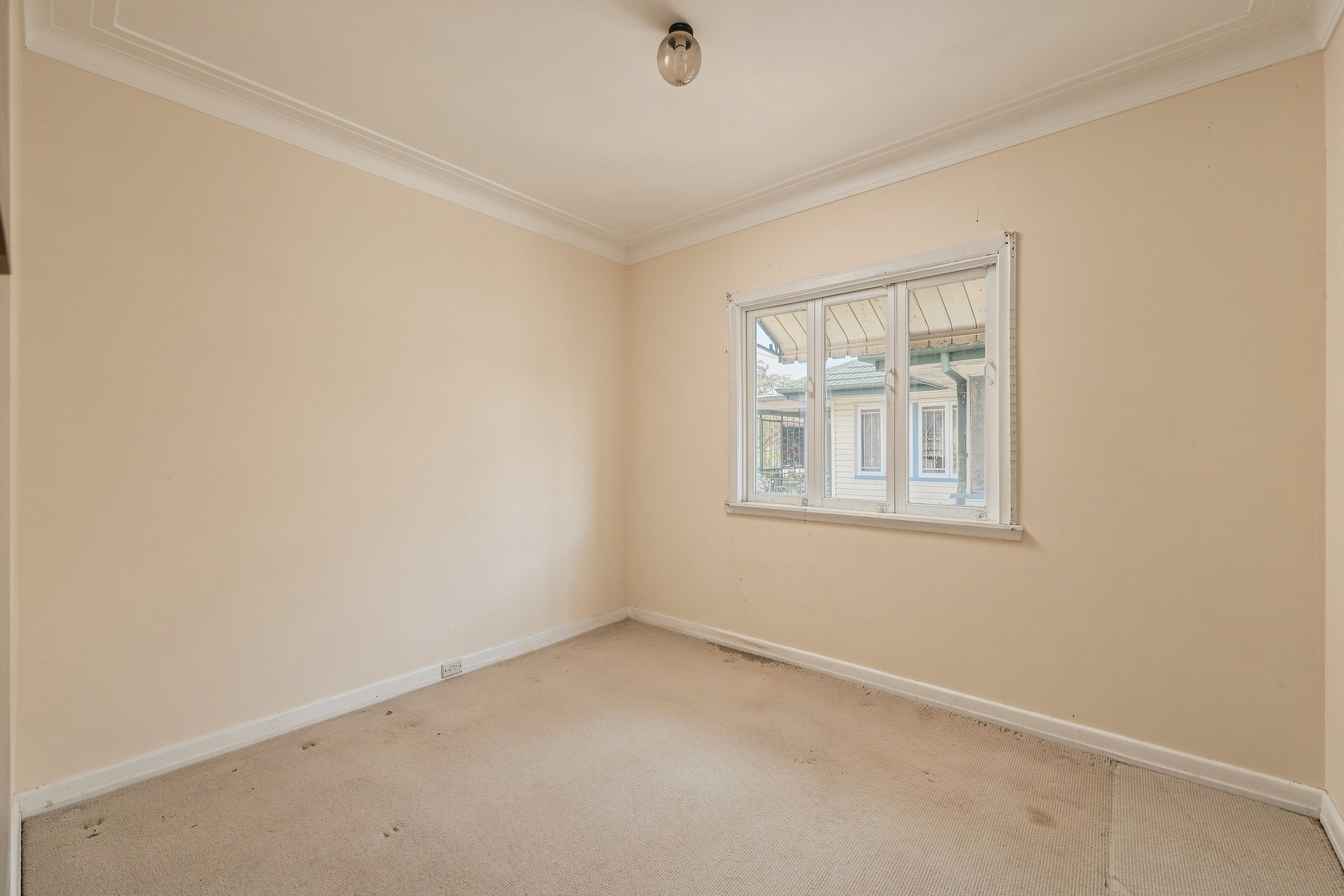 19 Simla Avenue — photo 9 of 20