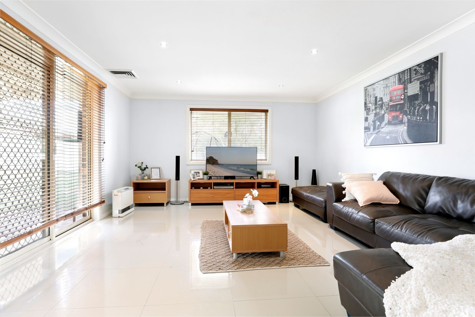 5 Esson Place, Glenmore Park, NSW 2745