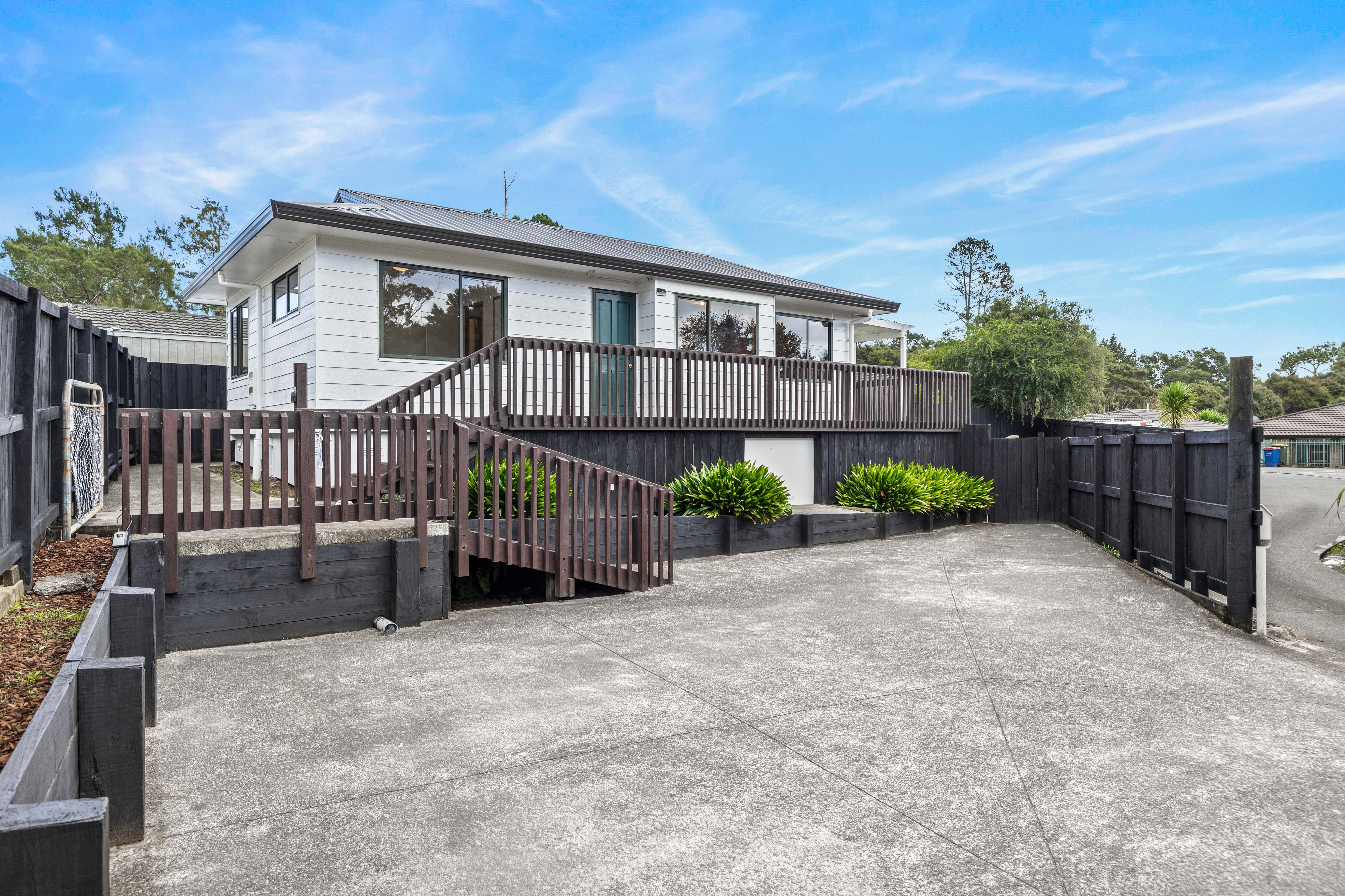 38 Sherrybrooke Place, Sunnyvale, Waitakere City