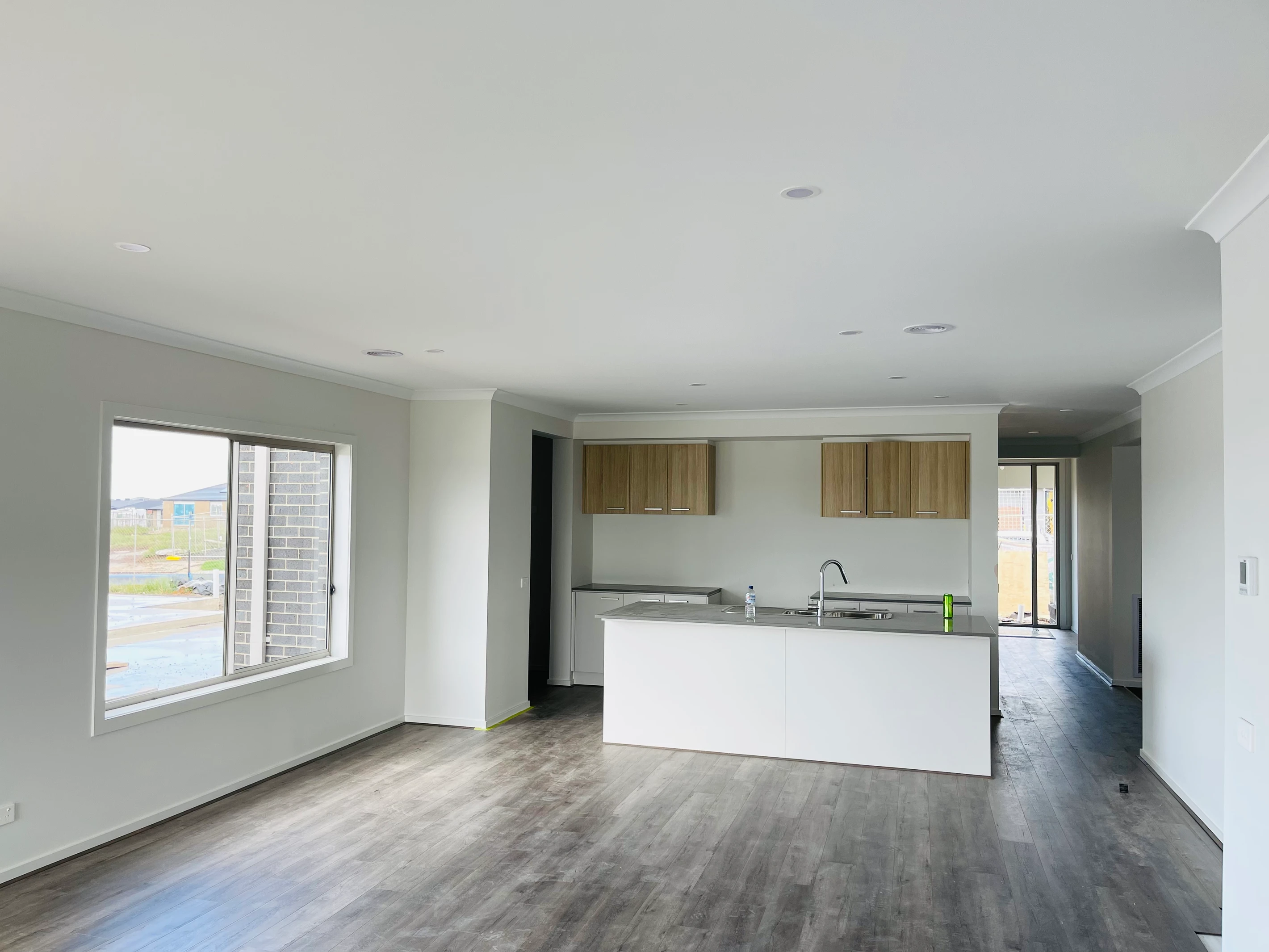 6 Mainland Way, Werribee, VIC 3030