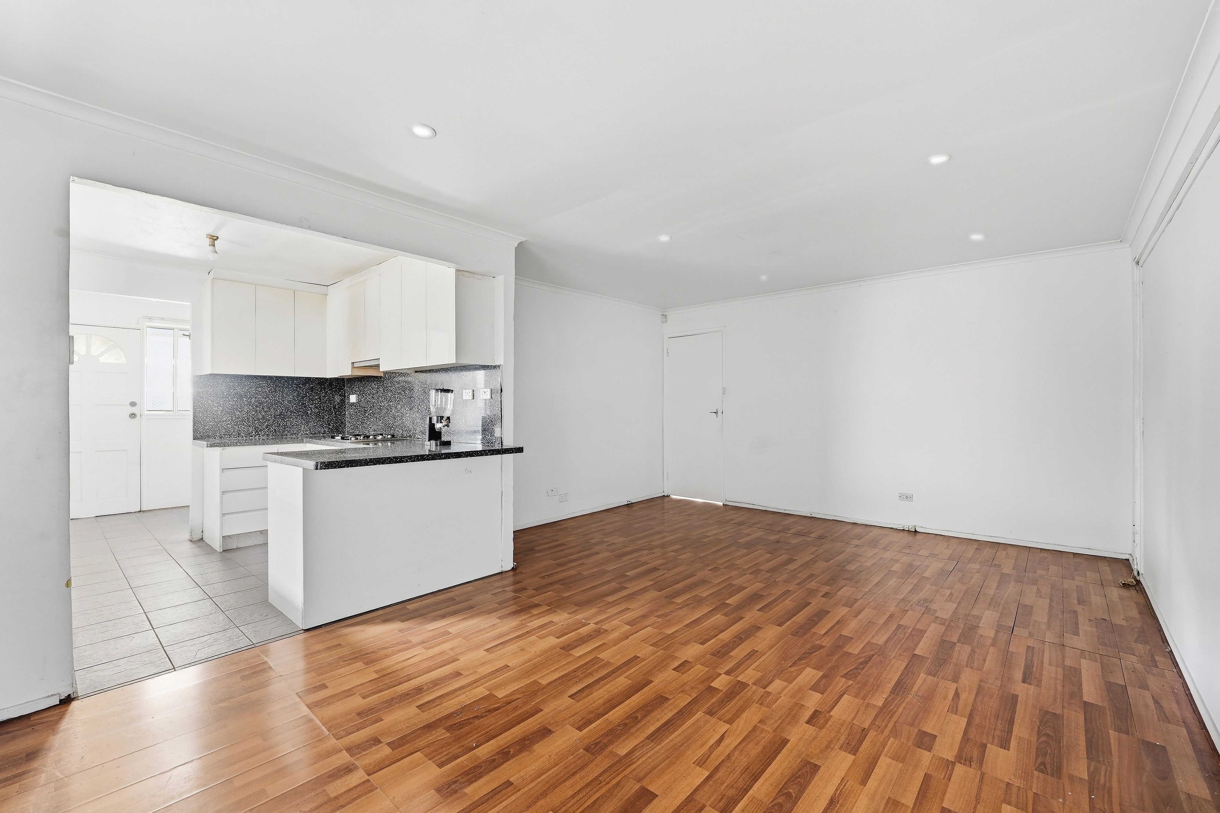 26 Harrow Street — photo 3 of 15