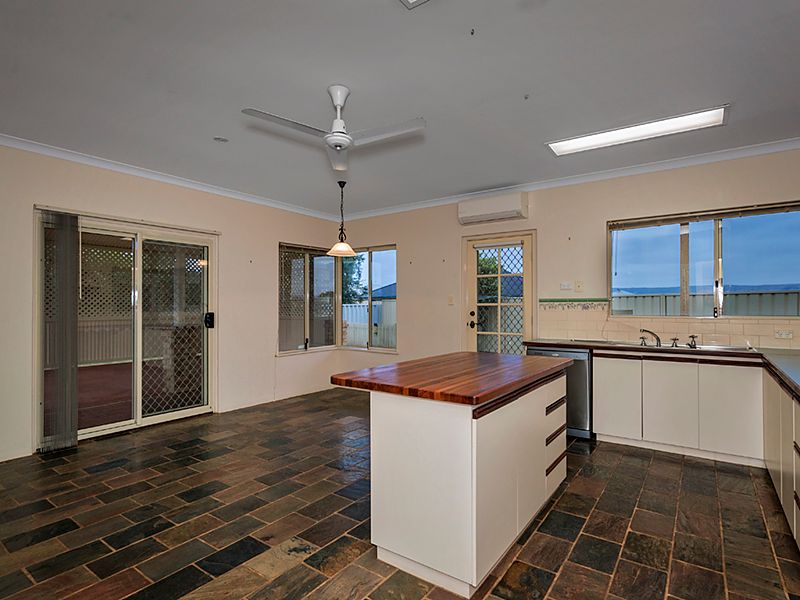 20 Hillview Drive, Drummond Cove, WA 6532
