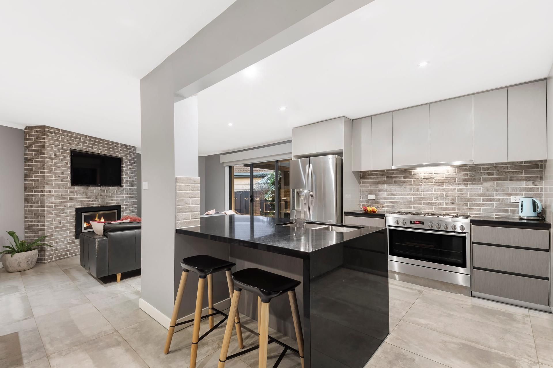 1/52 Sinclair Road, Bayswater, VIC 3153