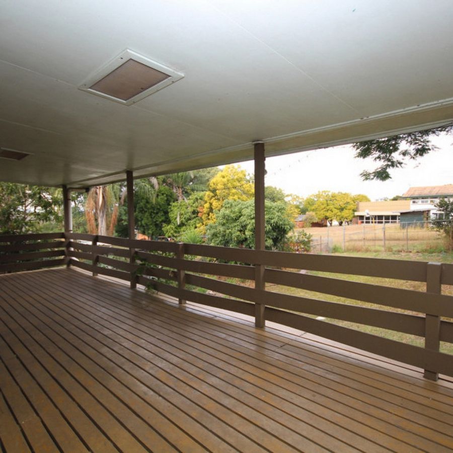 29 Robertson Road, Eastern Heights, QLD 4305
