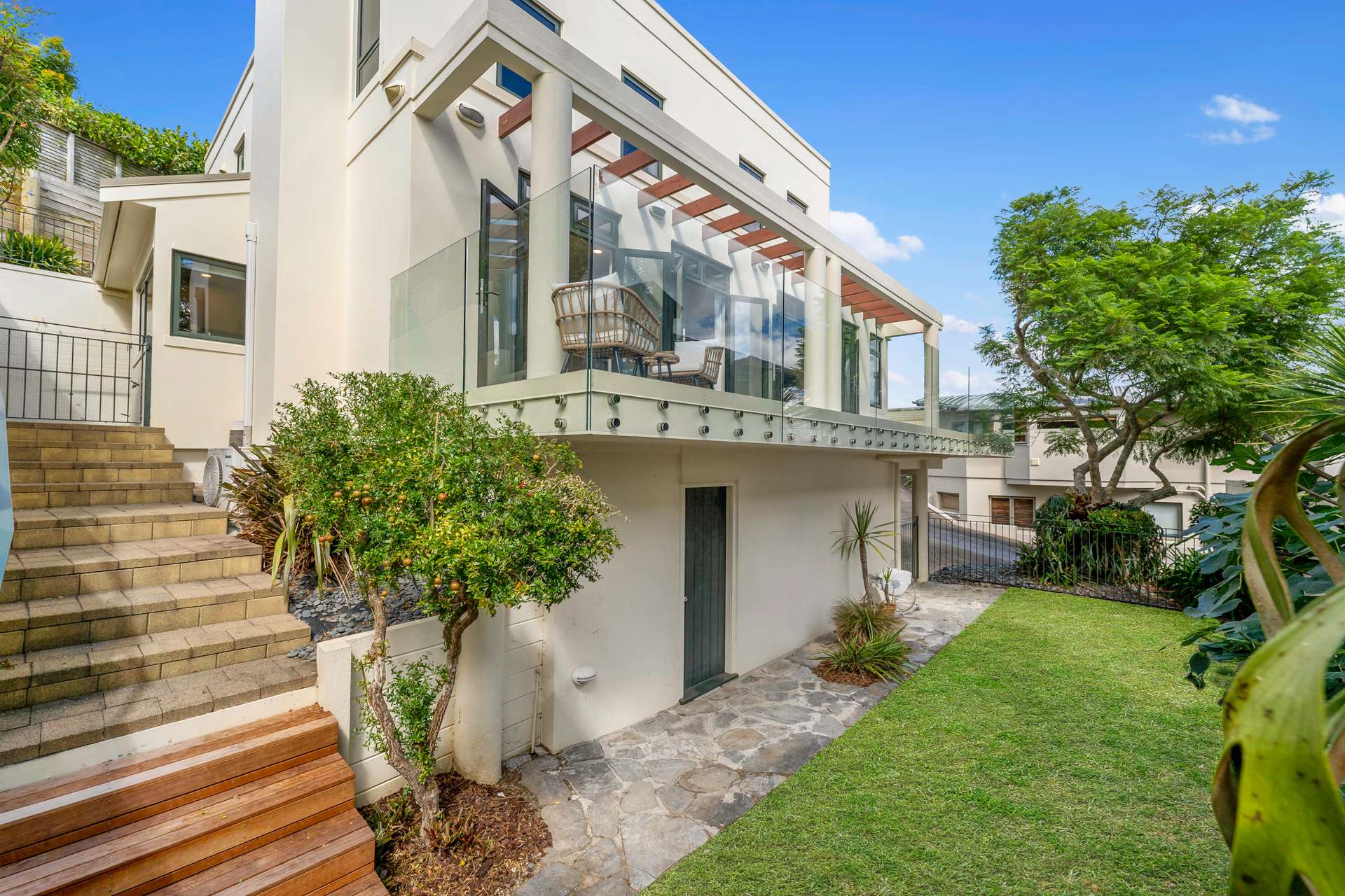 7B Nihill Crescent photo 0