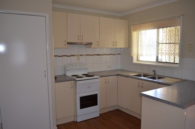 67 Scarborough Road, Redcliffe, QLD 4020