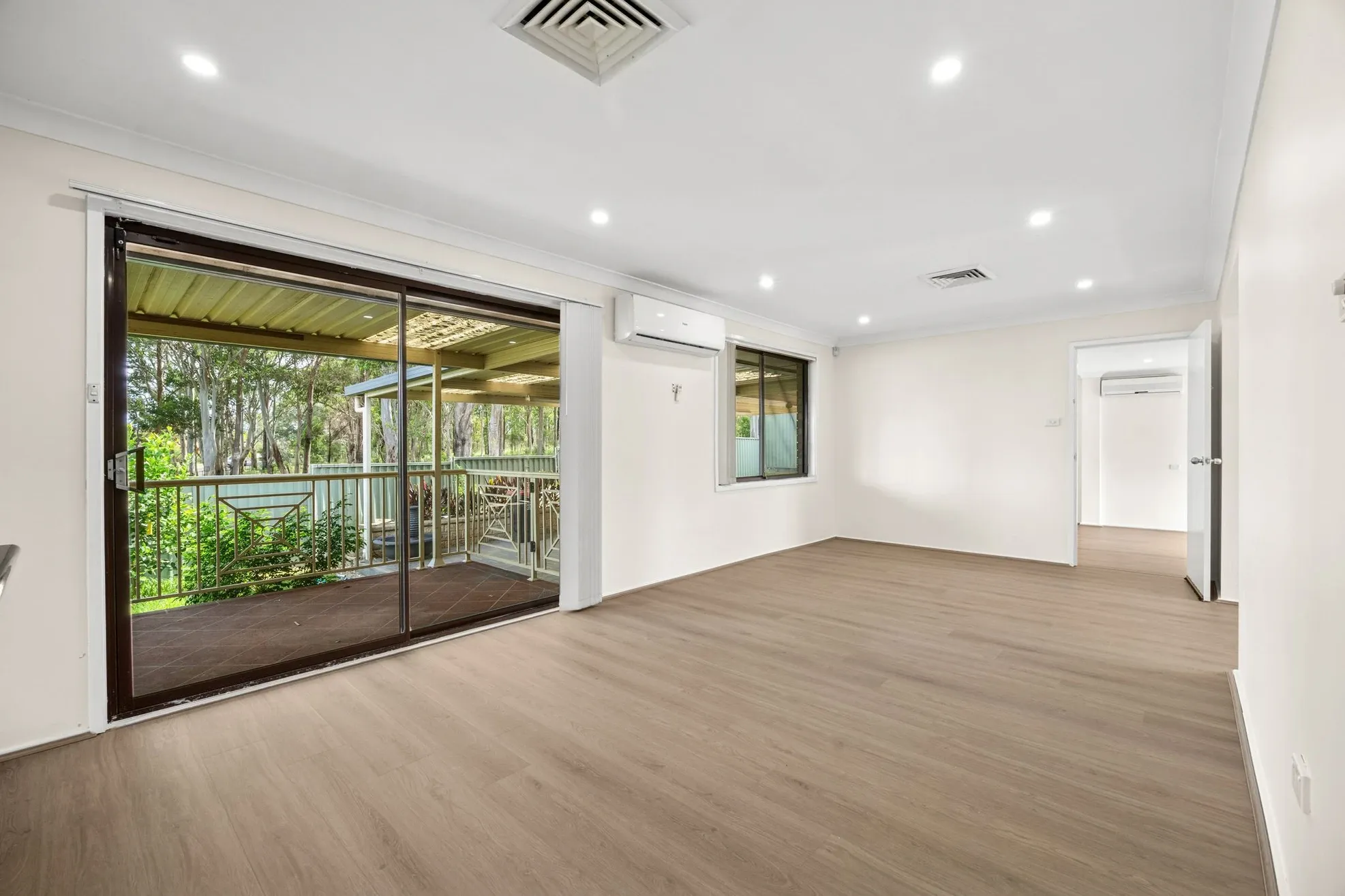 26 Lucinda Avenue — photo 8 of 9