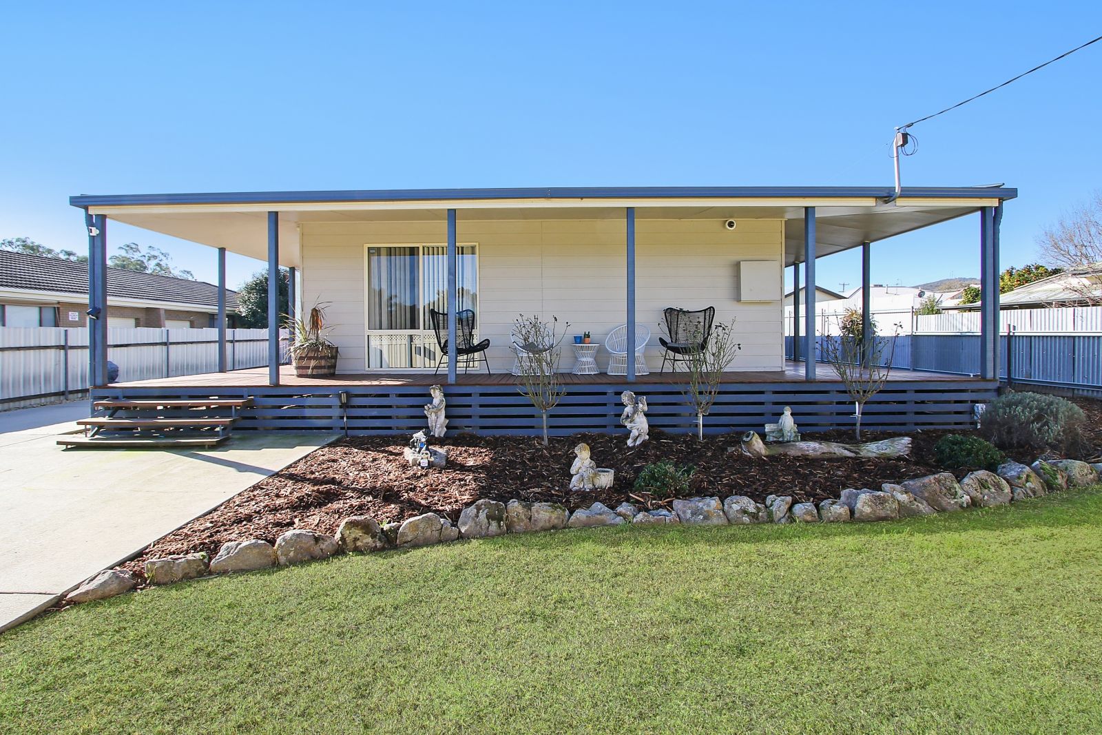 570 Mair Street, Lavington, NSW 2641