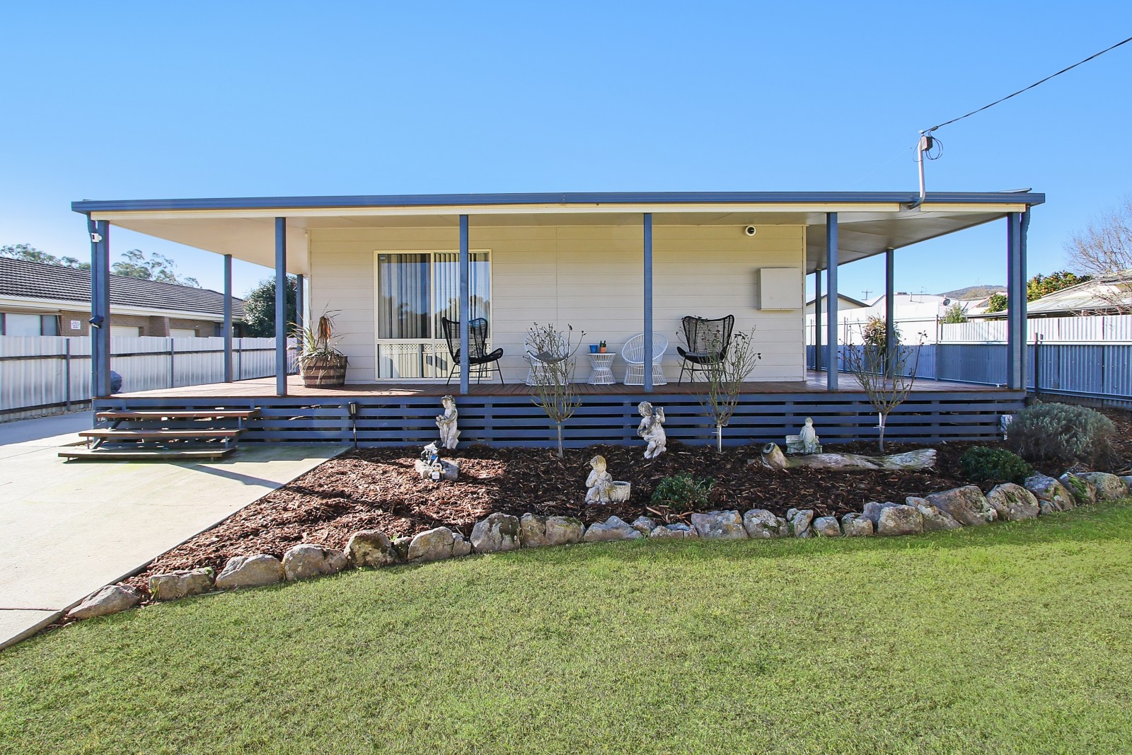 570 Mair Street, Lavington, NSW 2641