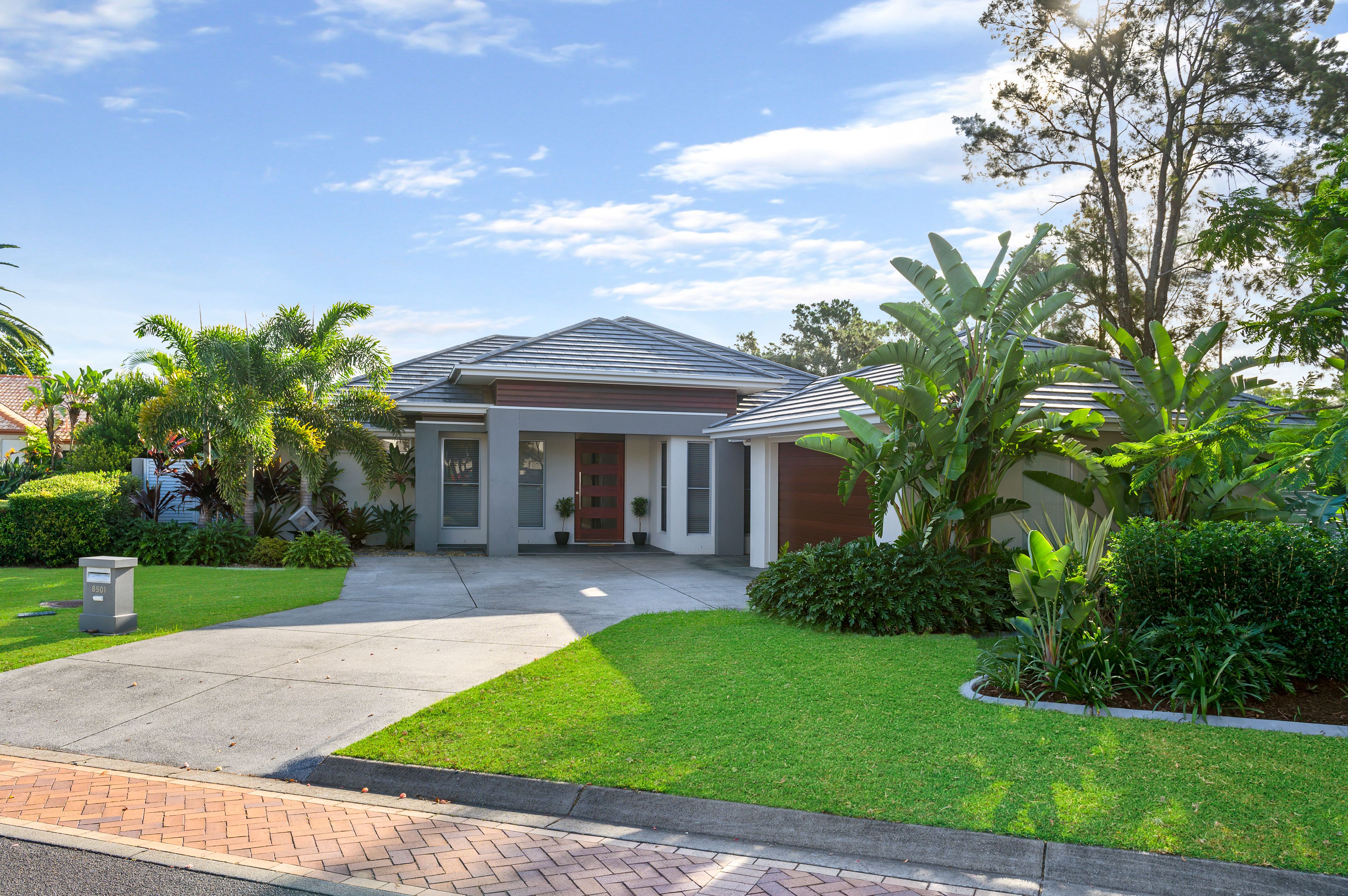 8501 Magnolia Drive West, Hope Island, QLD 4212