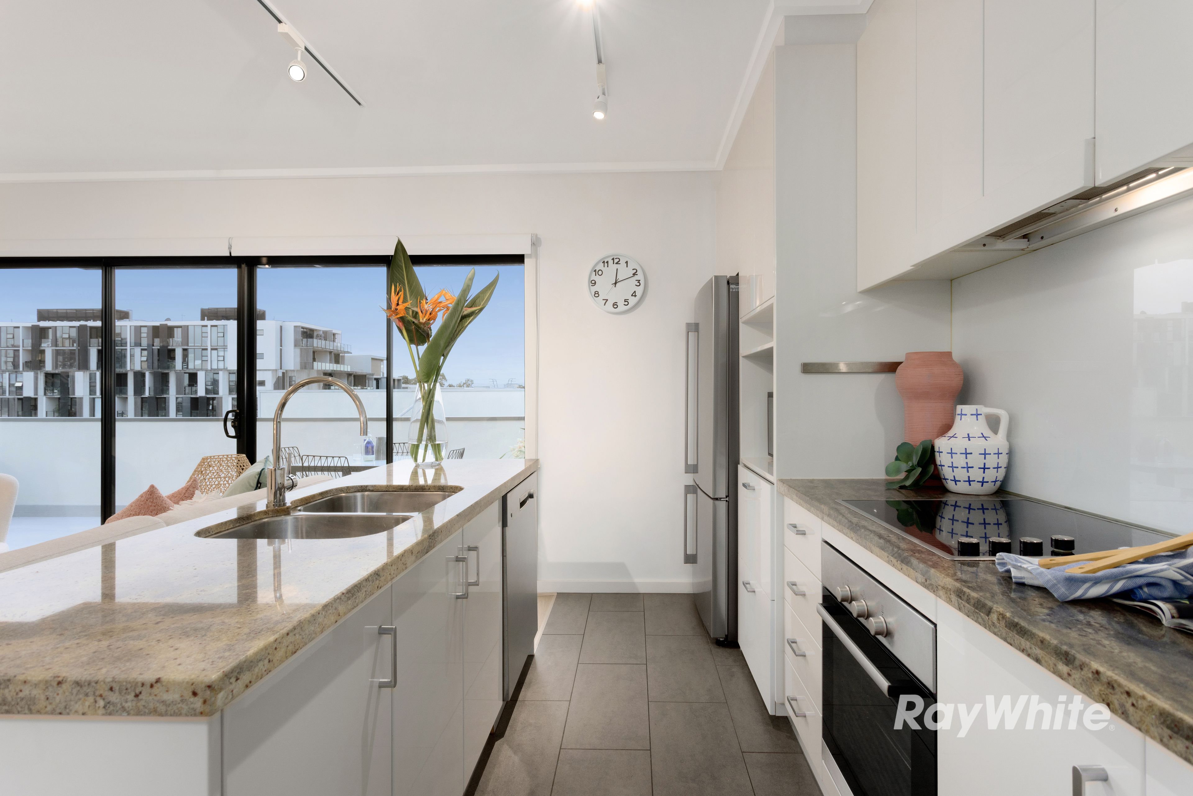 9/81 Koornang Road — photo 5 of 11