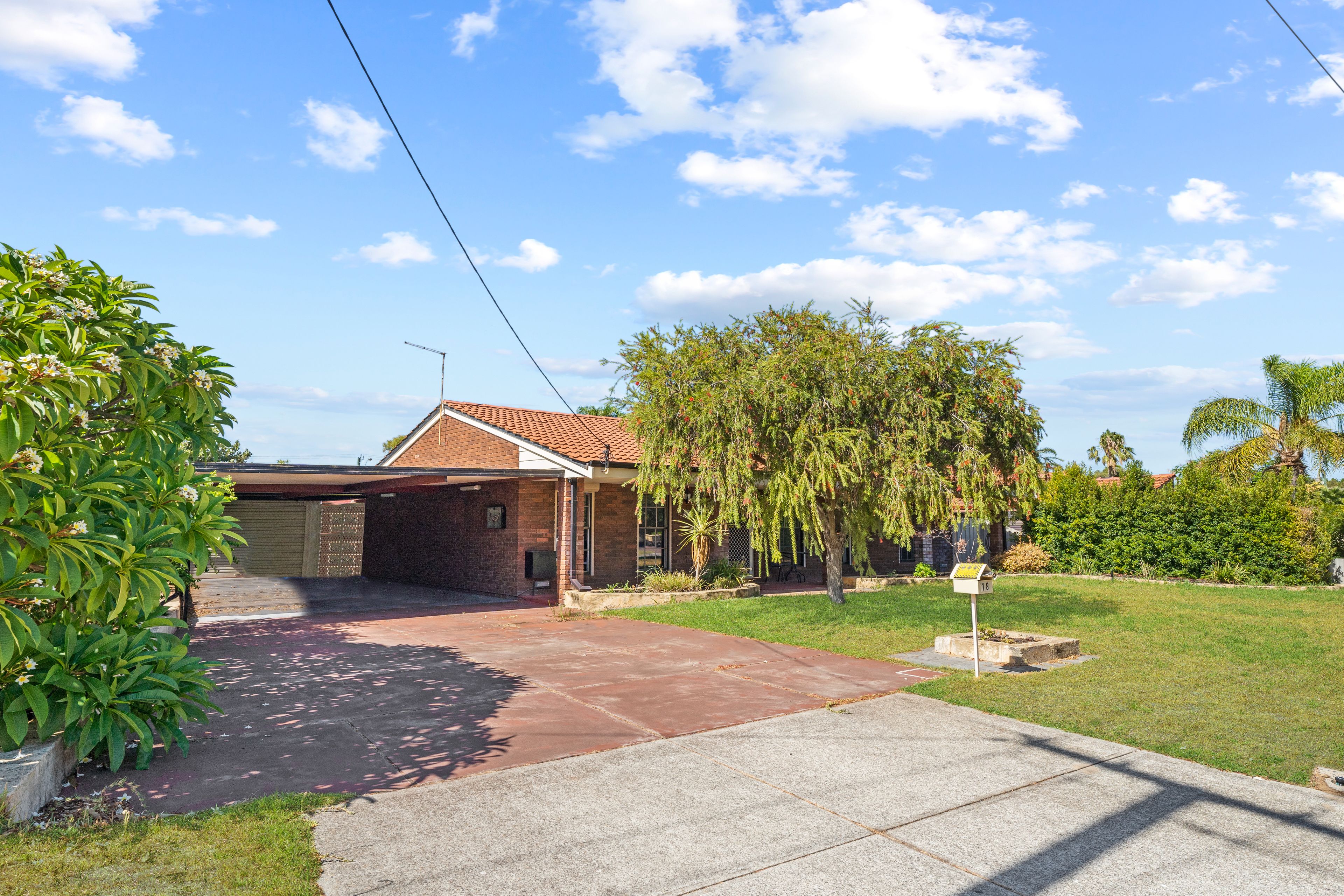 18 Kenton Way, Rockingham, WA 6168 Sold House Ray White Rockingham