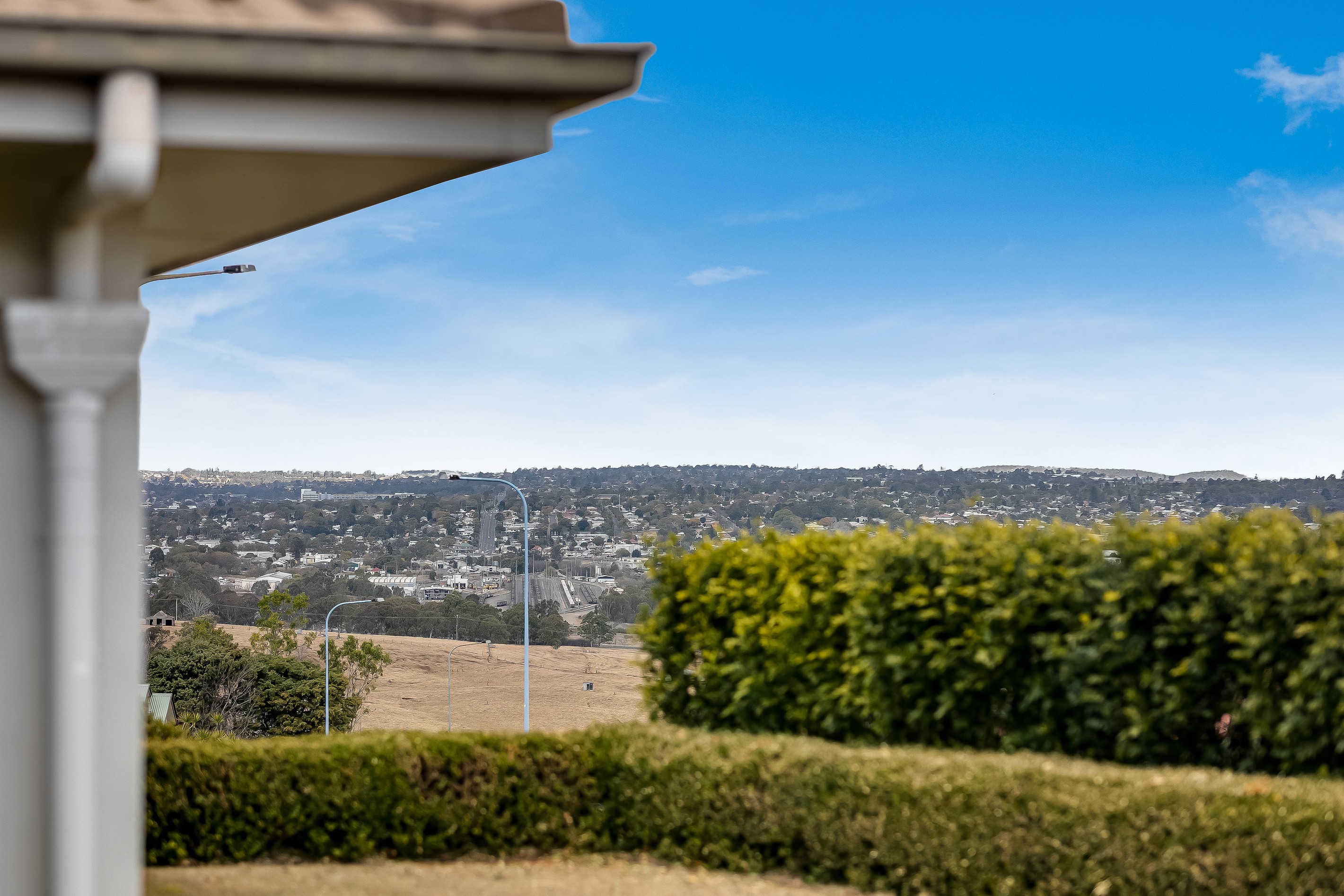 14 McShane Drive, Mount Kynoch, QLD 4350