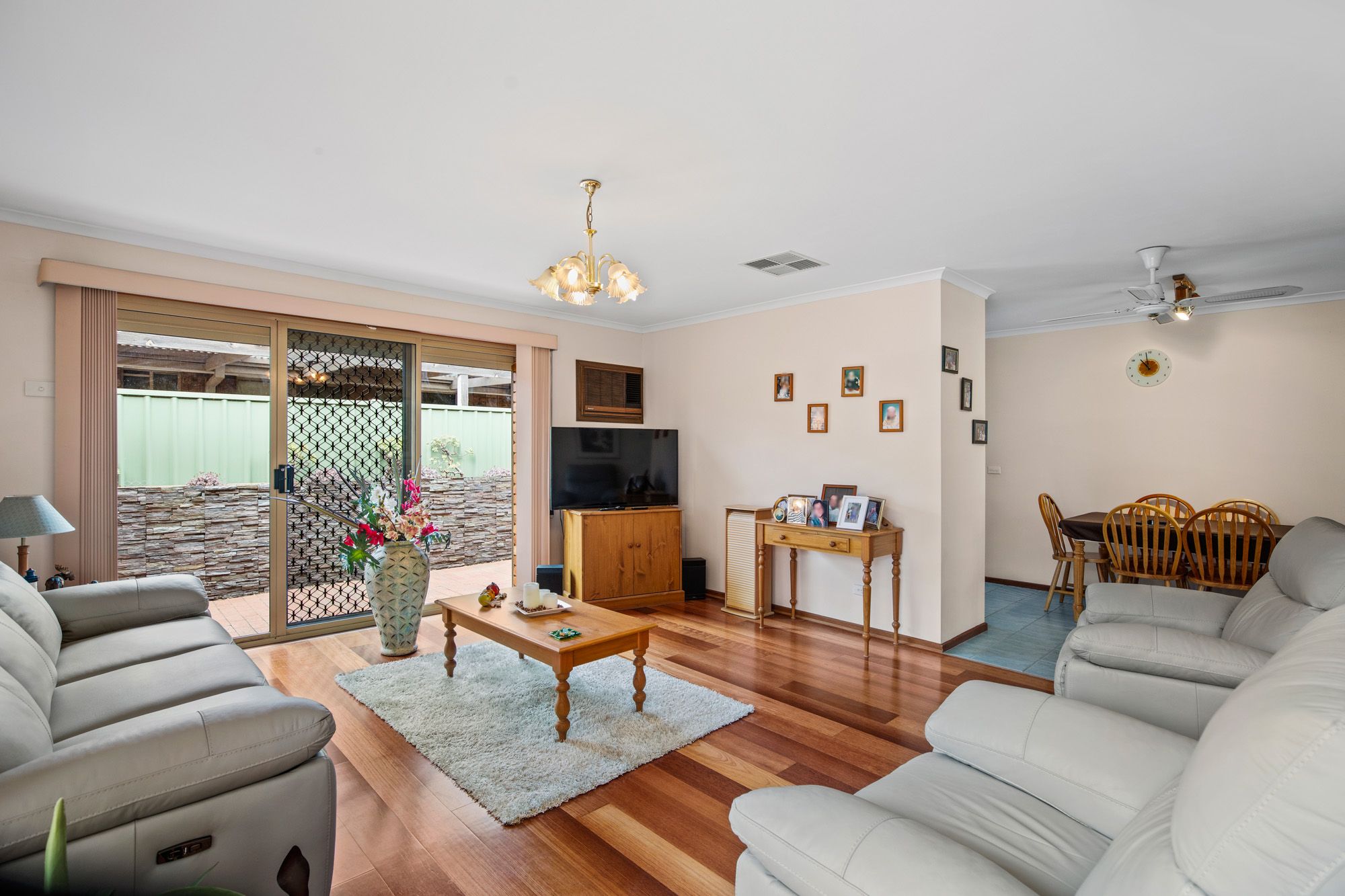 2/2 Poulter Street, Hoppers Crossing, VIC 3029