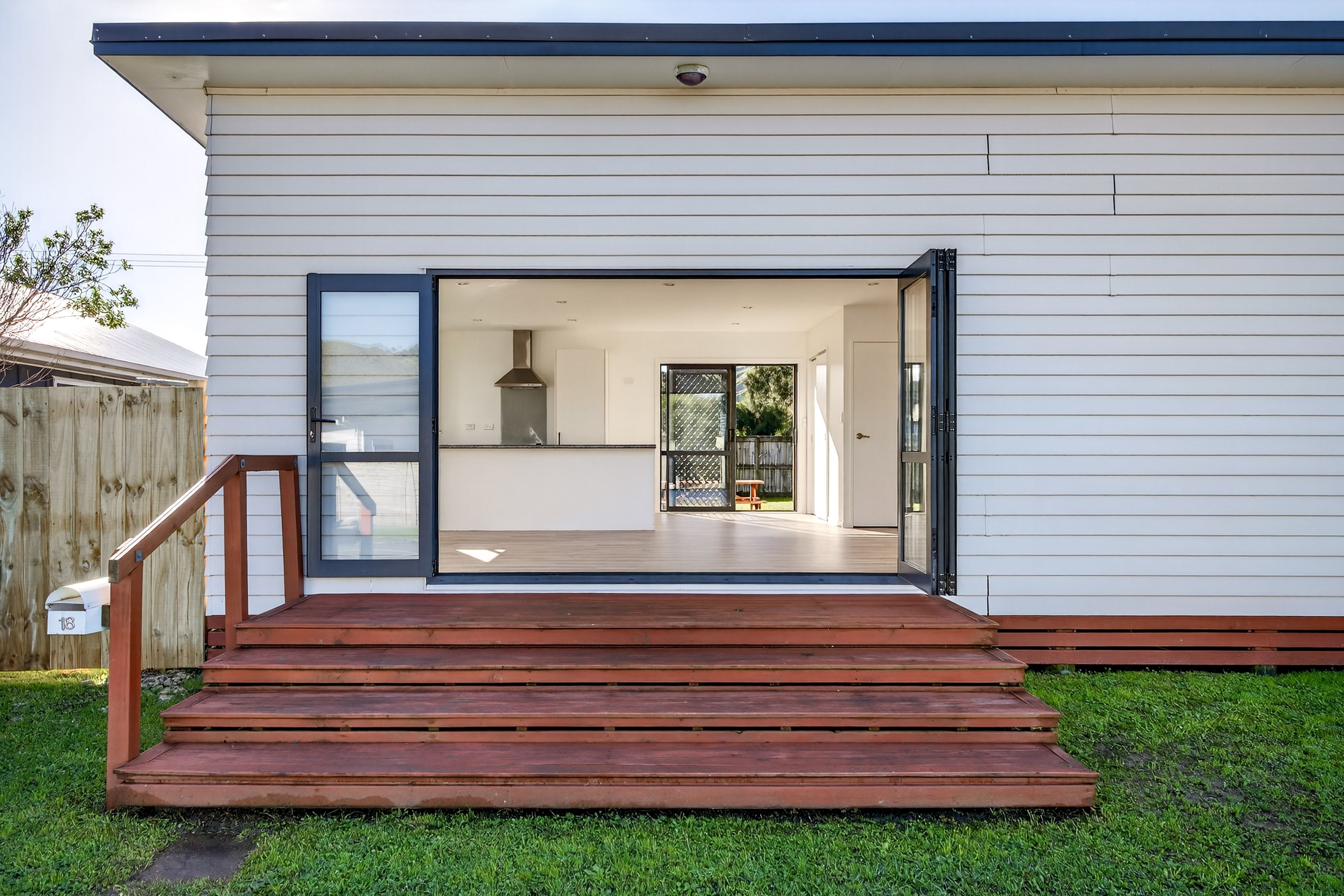 18 Tuamotu Park, Wainui Beach, Gisborne District