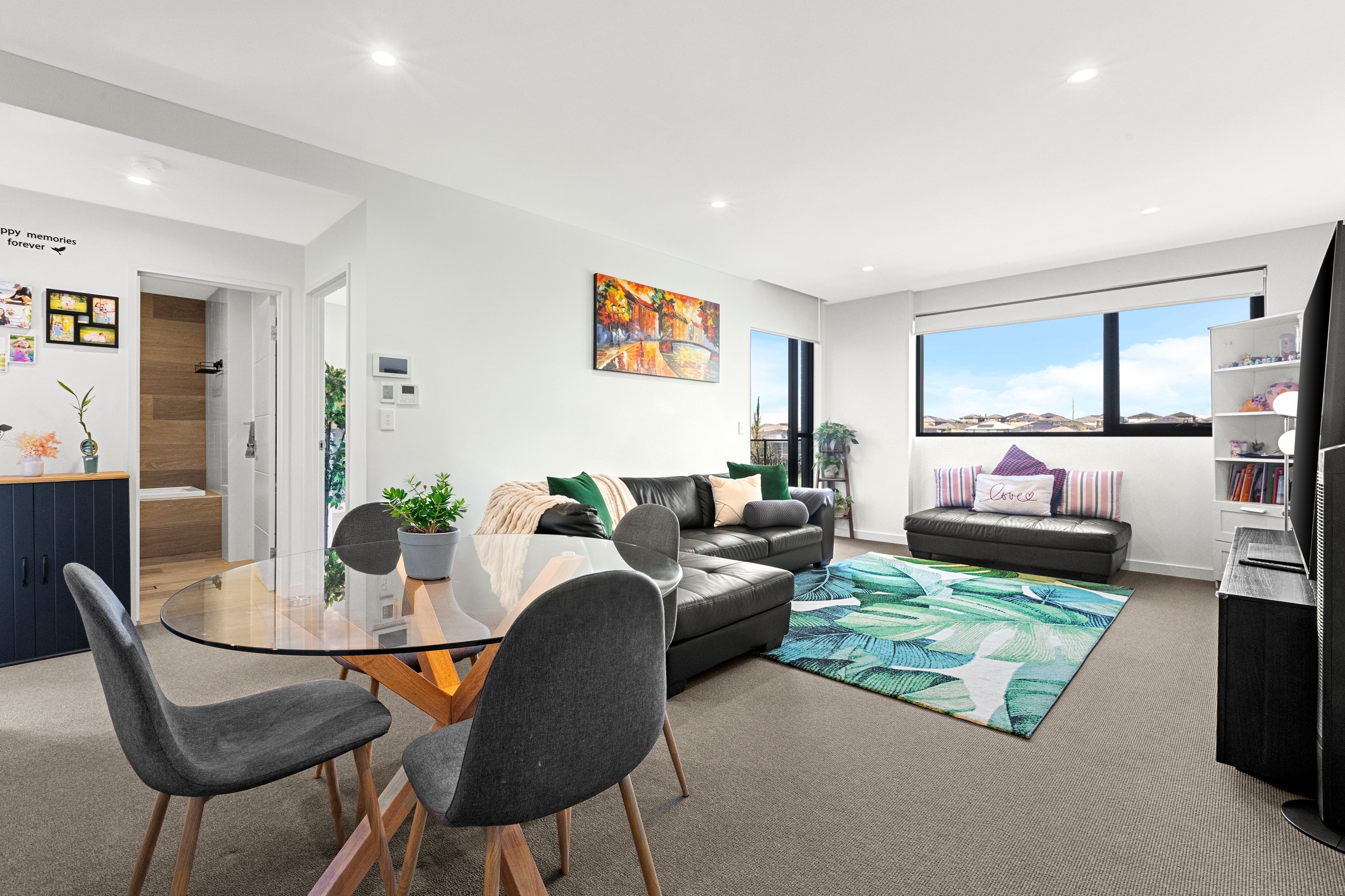 212/91B Grima Street — photo 2 of 12