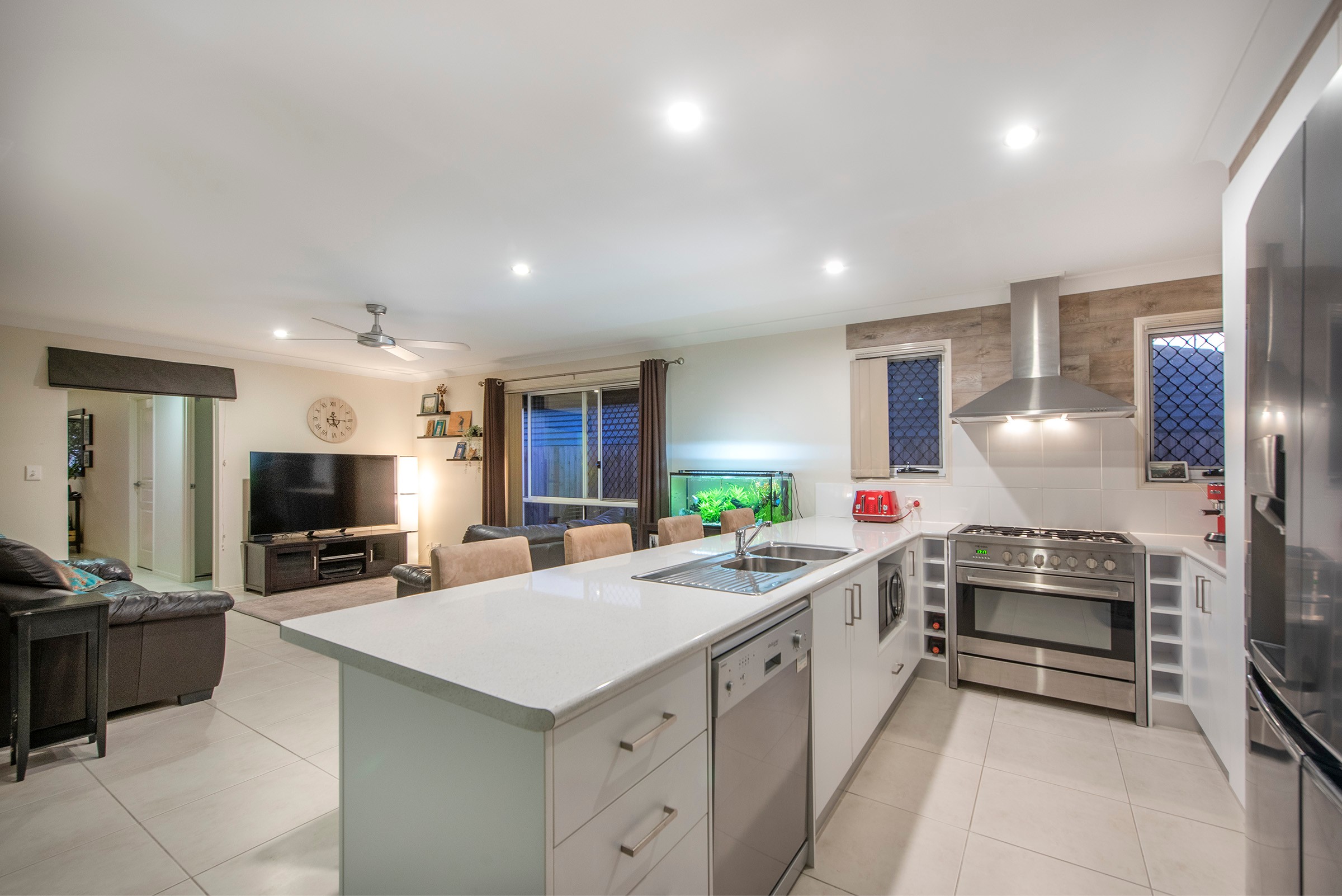 62 Outlook Drive, Waterford, QLD 4133