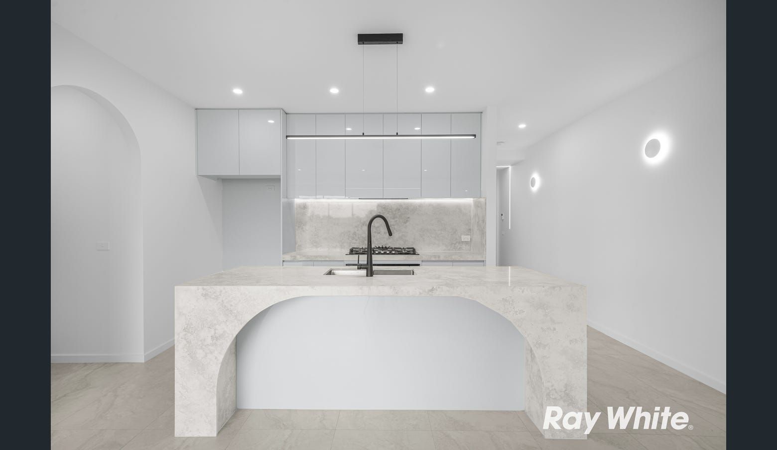 10 Axillaris Street — photo 3 of 8