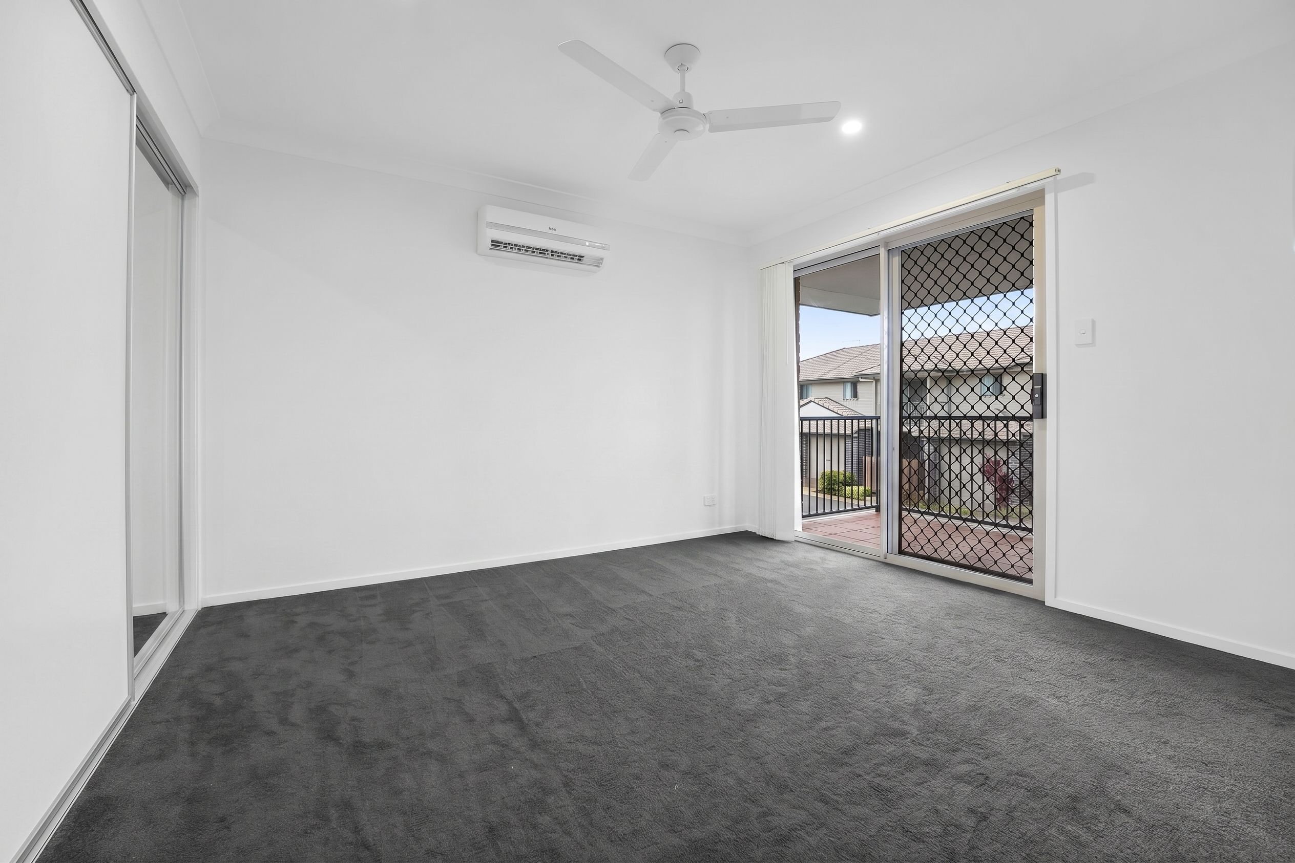 29/29 Claussen Street — photo 6 of 17