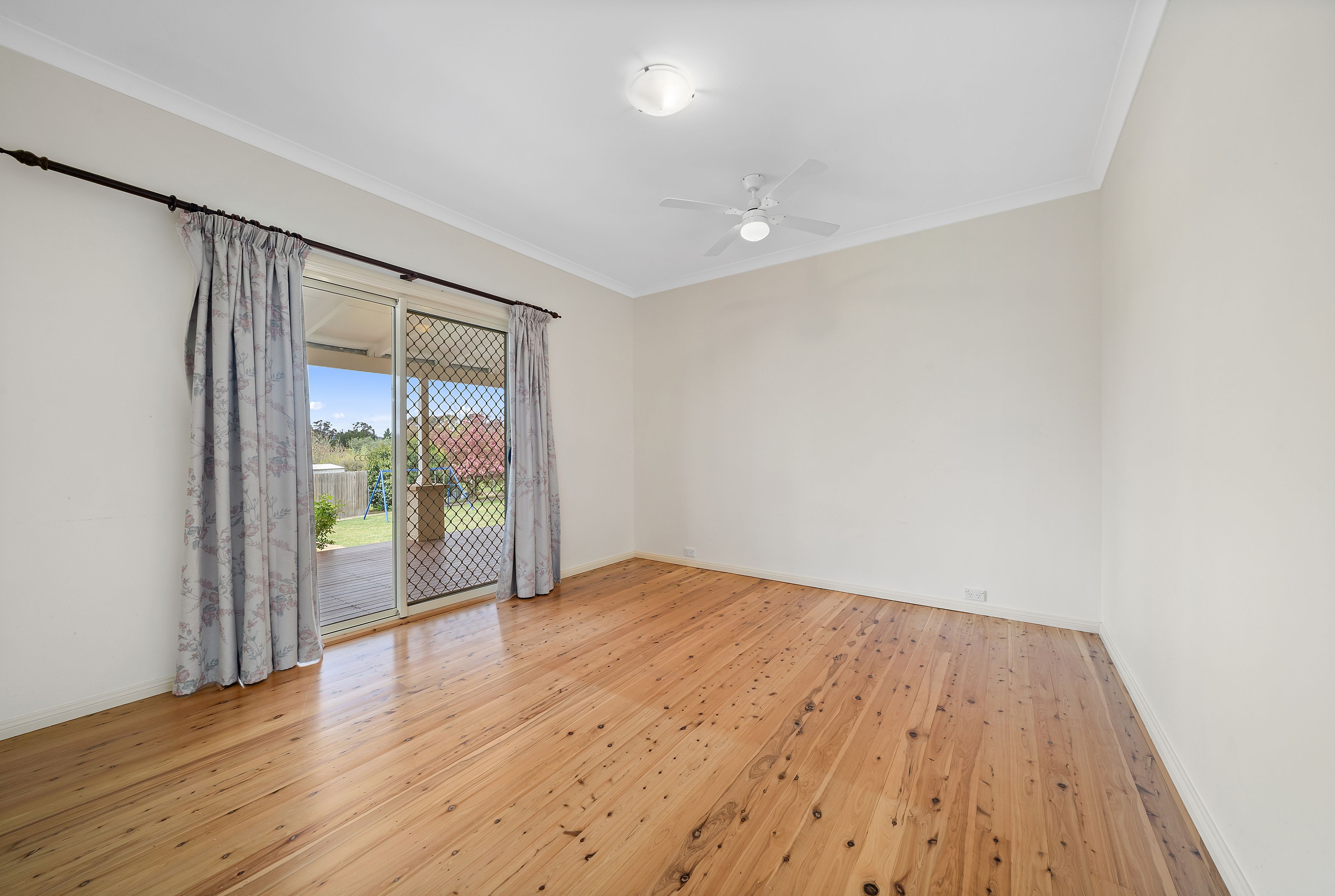64 Lintott Lane — photo 6 of 22
