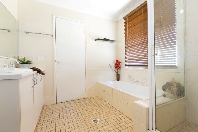 29 Jillak Close, Glenmore Park, NSW 2745