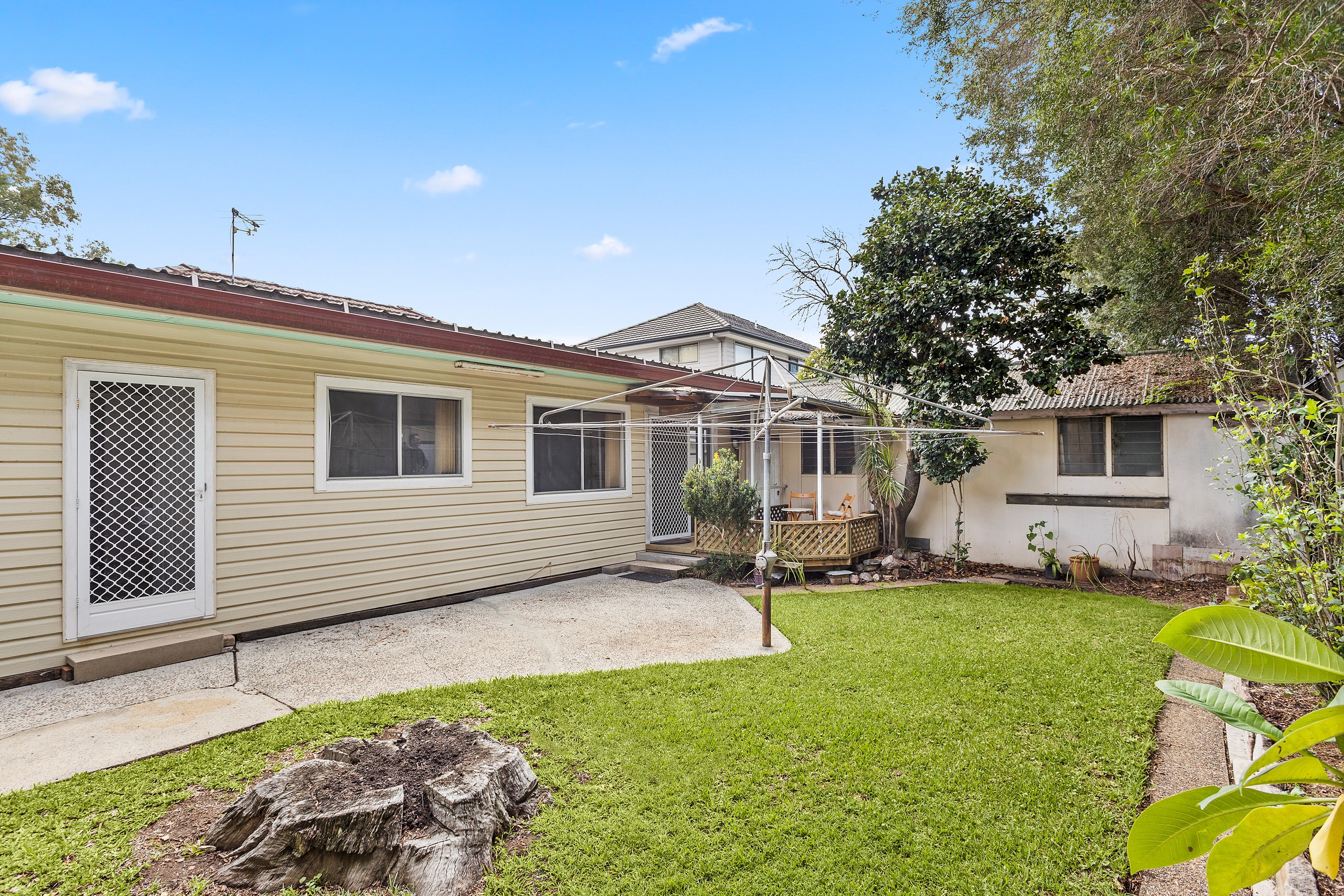 13 Thurbon Avenue, Peakhurst, NSW 2210