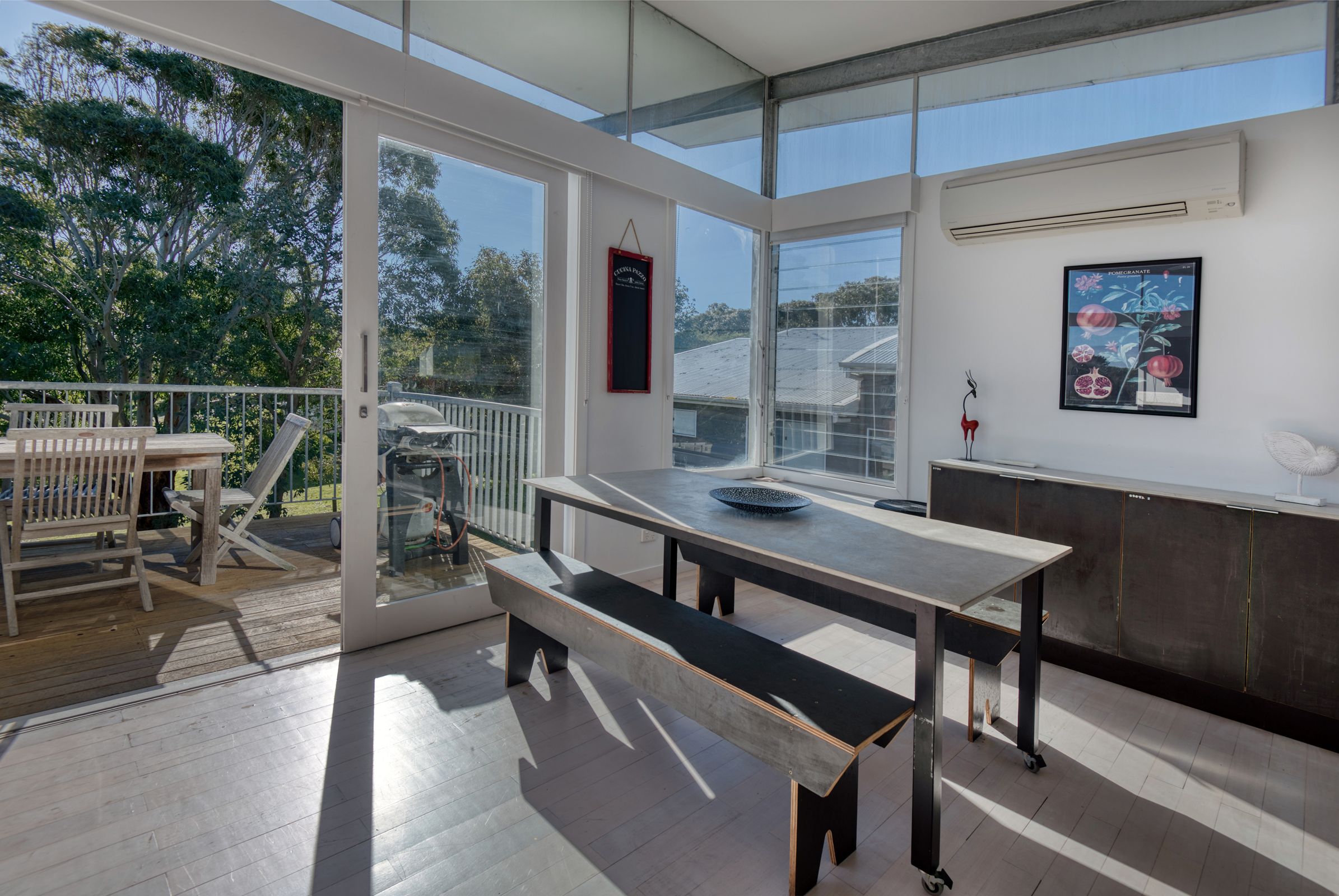215 Jupiter Boulevard — photo 5 of 16