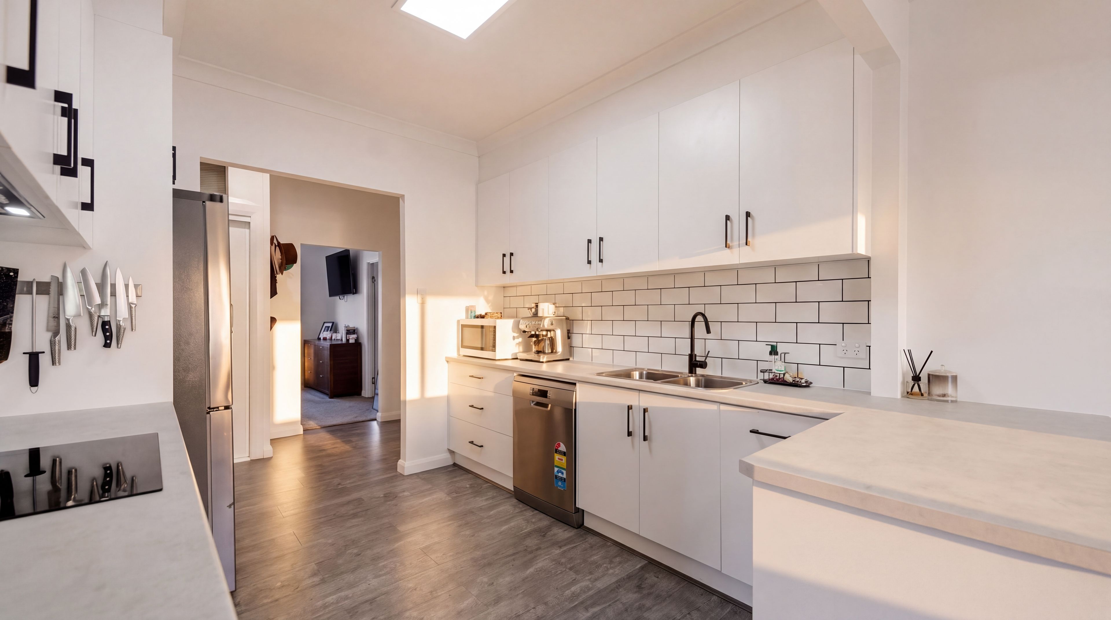 33 Jackschon Avenue — photo 8 of 24