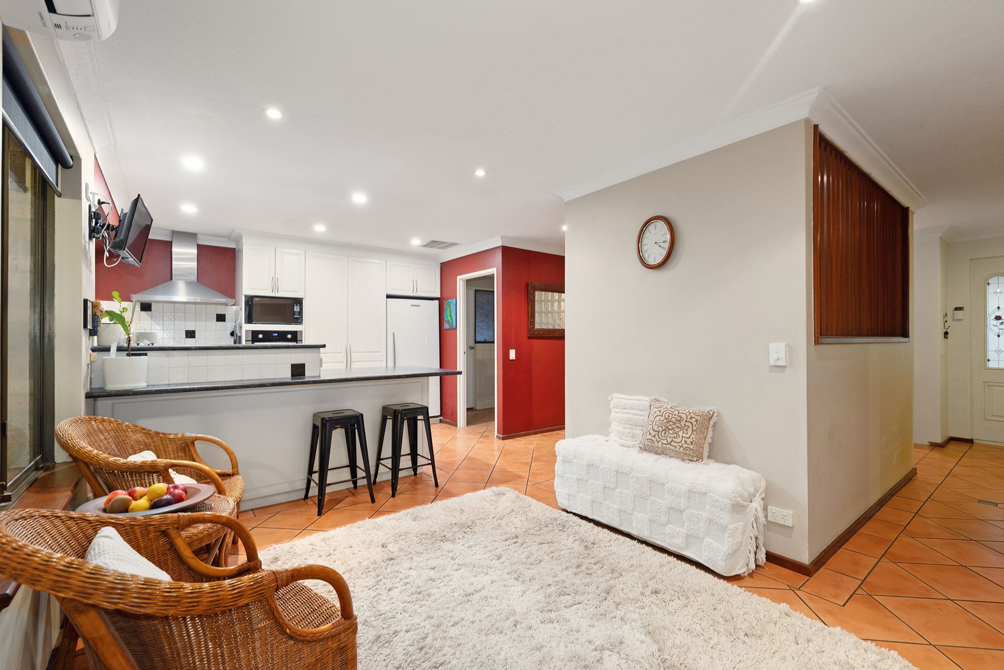4 Bromley Place — photo 7 of 30
