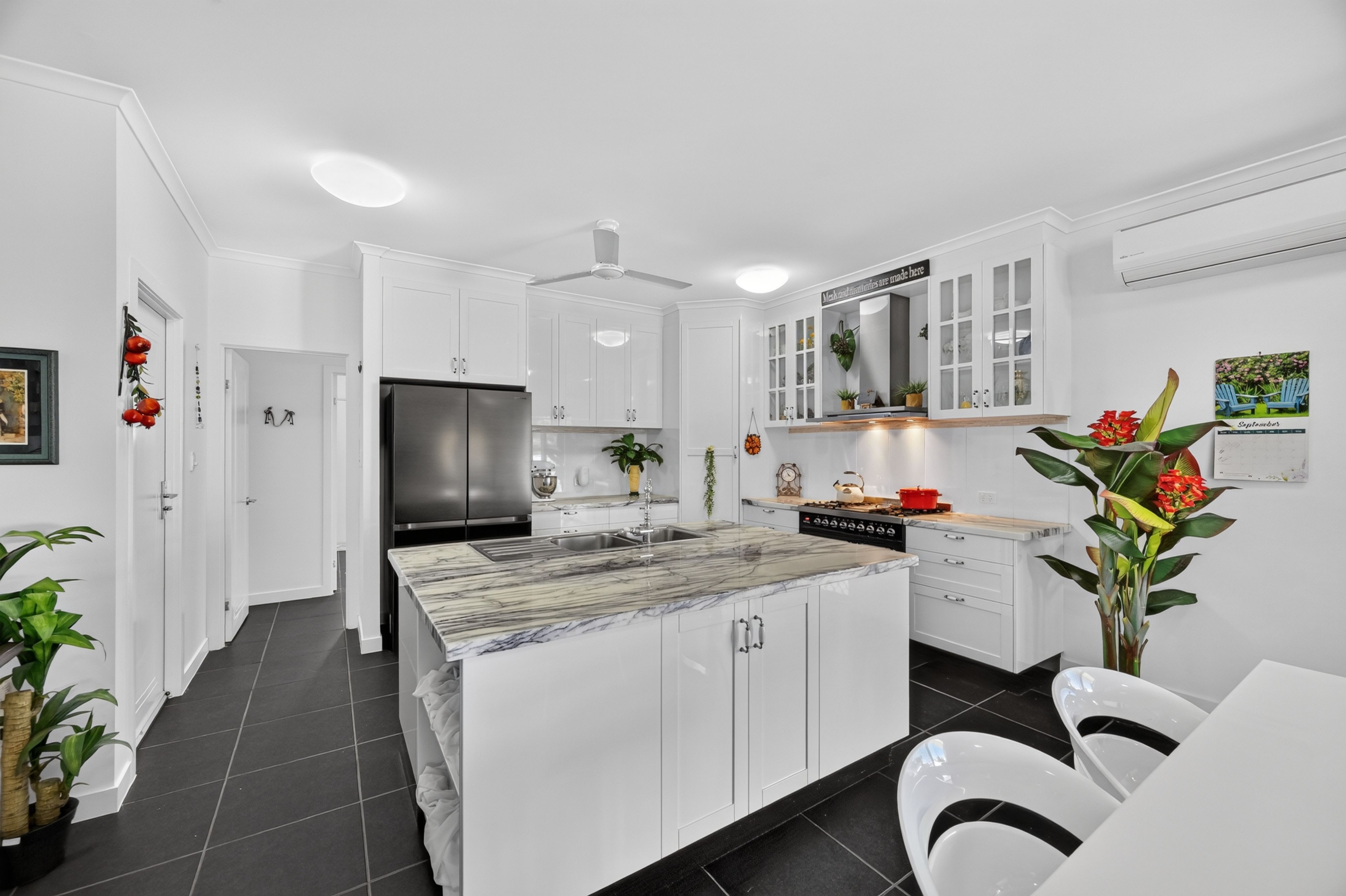 6 Woodcote Bend, Shaw, QLD 4818